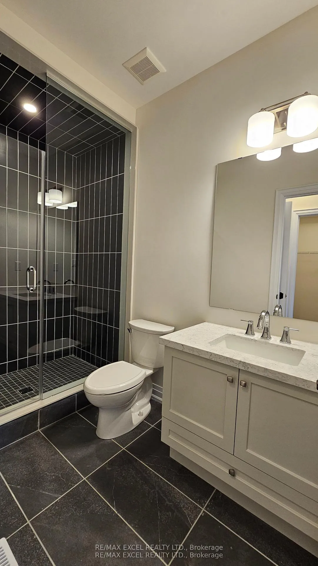 Photo 12 of 4197 Major Mackenzie Drive E, Markham, Angus Glen — HOMEH