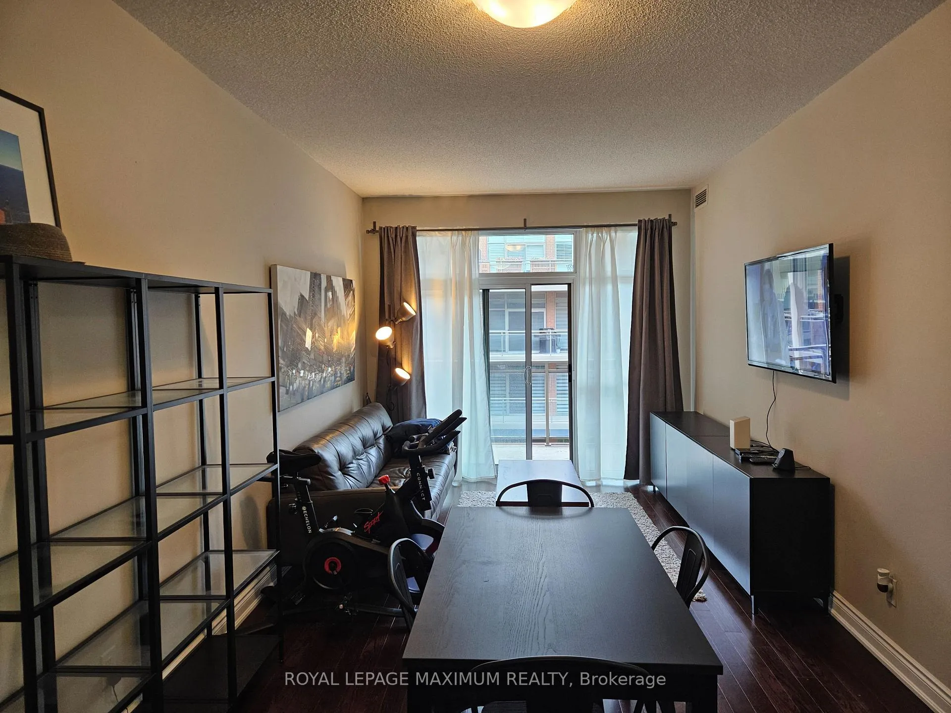 Photo 2 of Unit 504, 281 Woodbridge Avenue, Vaughan, West Woodbridge — HOMEH