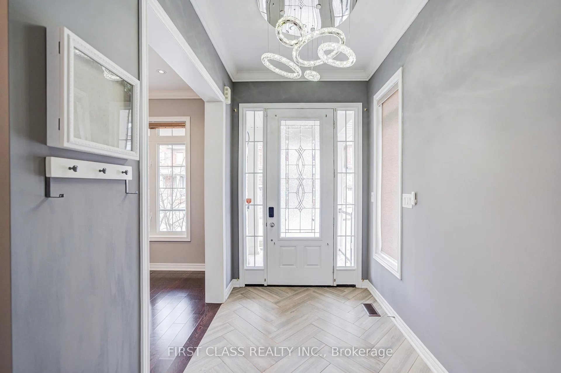 Photo 4 of 41 William Bartlett Drive, Markham, Berczy — HOMEH
