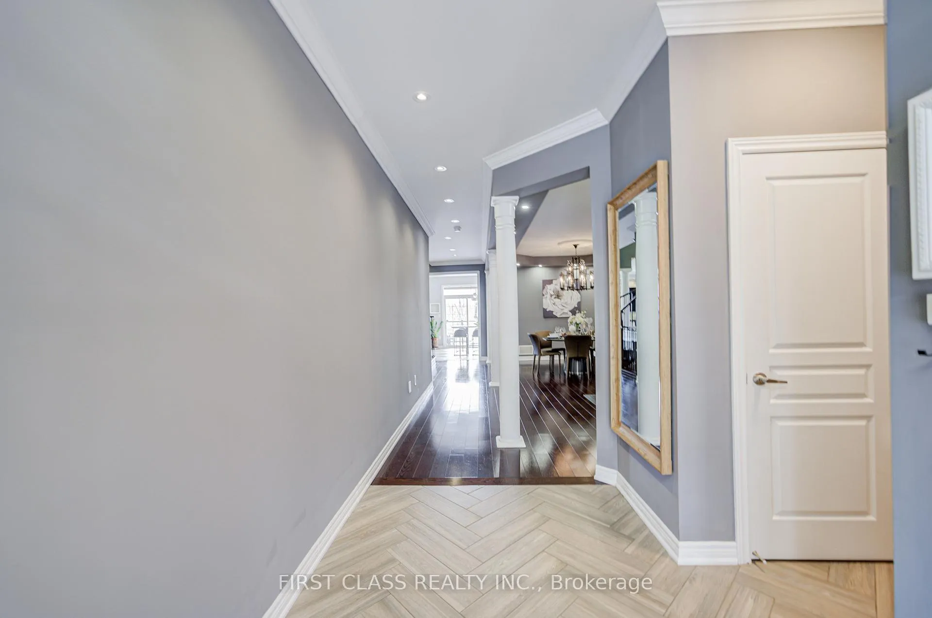 Photo 5 of 41 William Bartlett Drive, Markham, Berczy — HOMEH