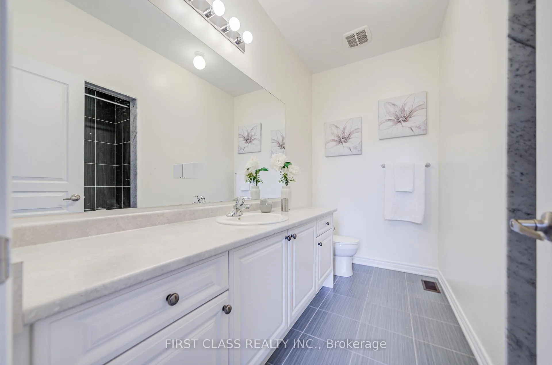 Photo 21 of 41 William Bartlett Drive, Markham, Berczy — HOMEH