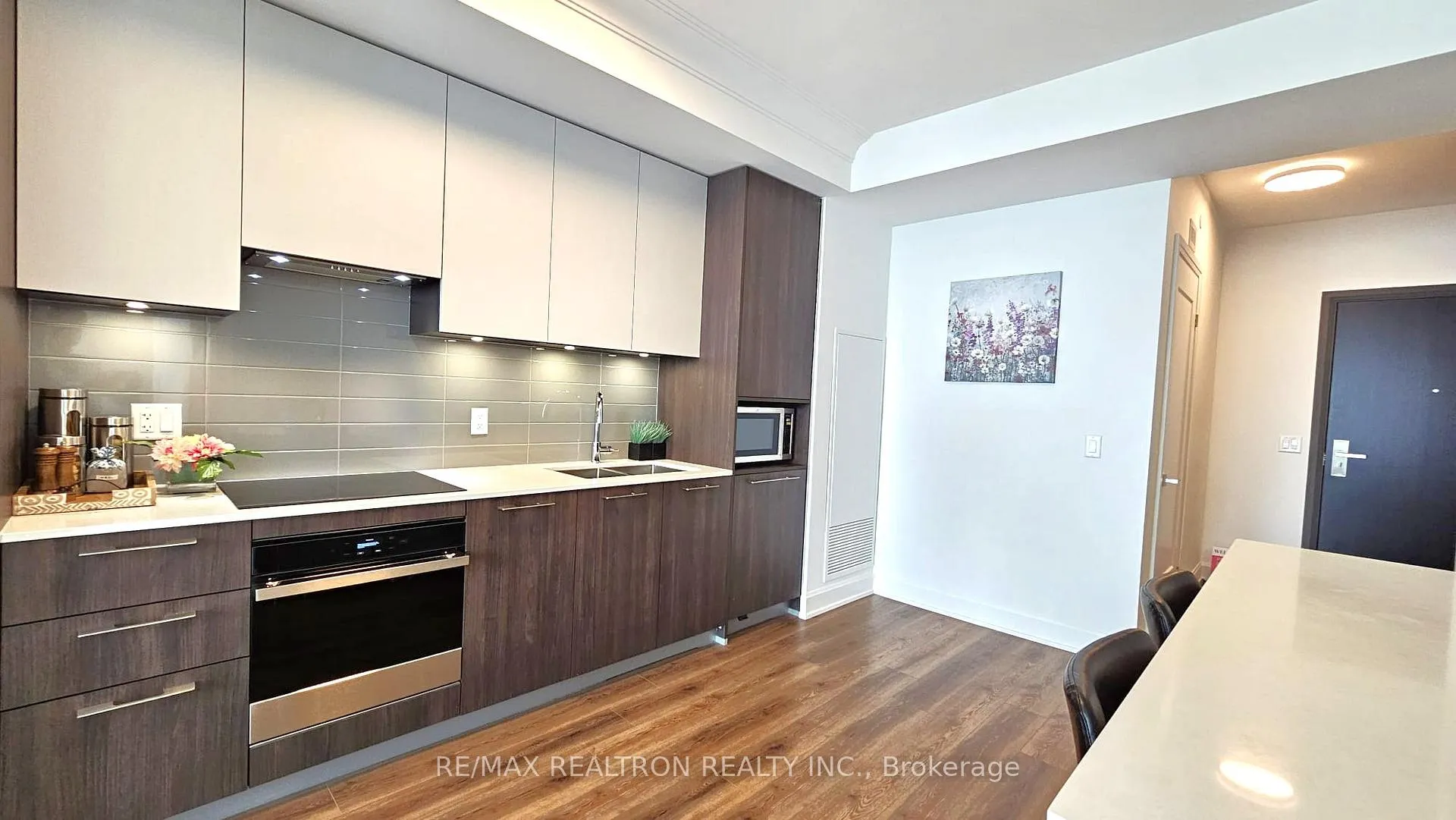 Photo 5 of Unit 3806, 8 Water Walk Drive, Markham, Unionville — HOMEH