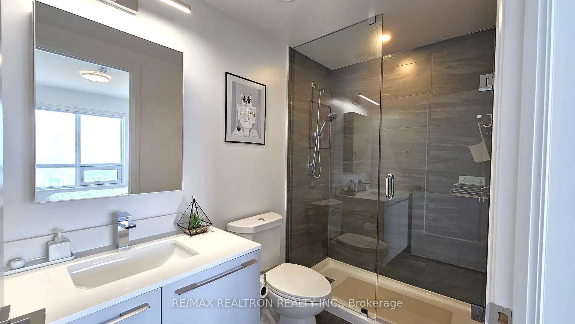 Photo 7 of Unit 3806, 8 Water Walk Drive, Markham, Unionville — HOMEH