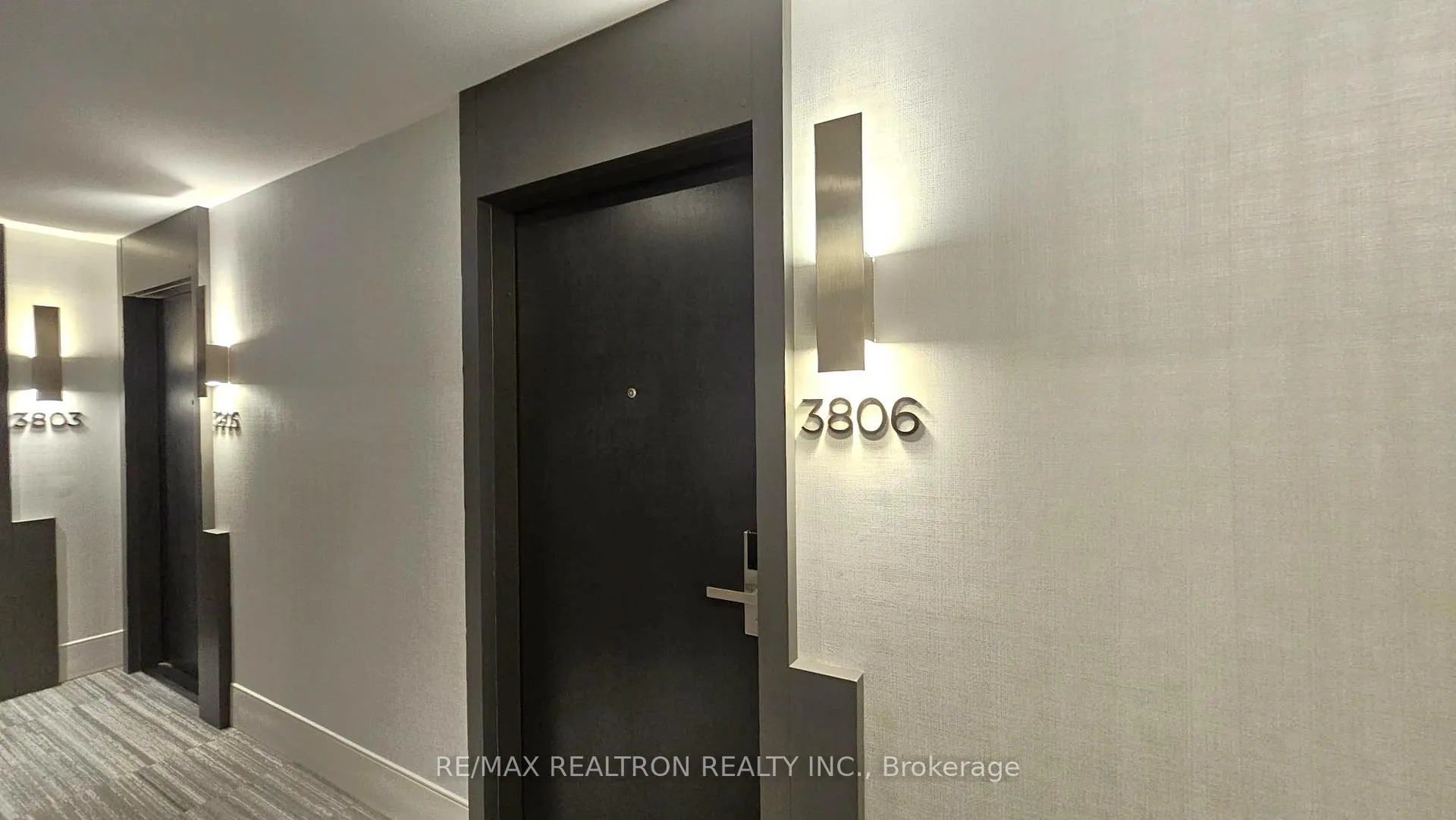 Photo 11 of Unit 3806, 8 Water Walk Drive, Markham, Unionville — HOMEH