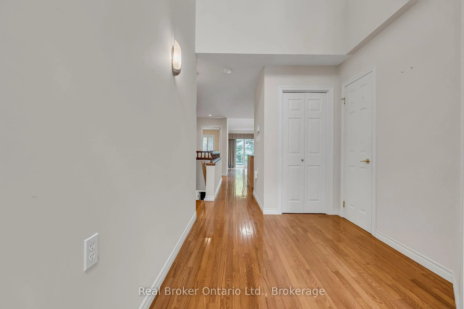 Photo 4 of Unit 002F, 350 Doon Valley Drive, Kitchener — HOMEH
