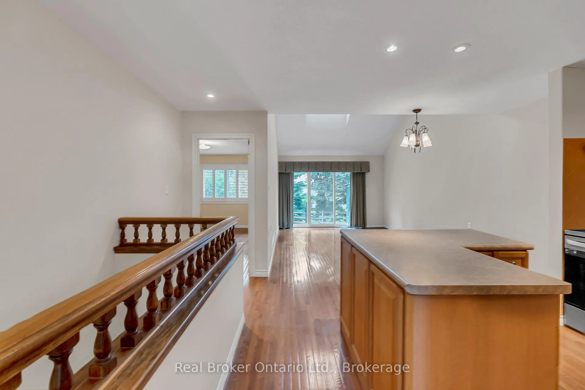 Photo 9 of Unit 002F, 350 Doon Valley Drive, Kitchener — HOMEH