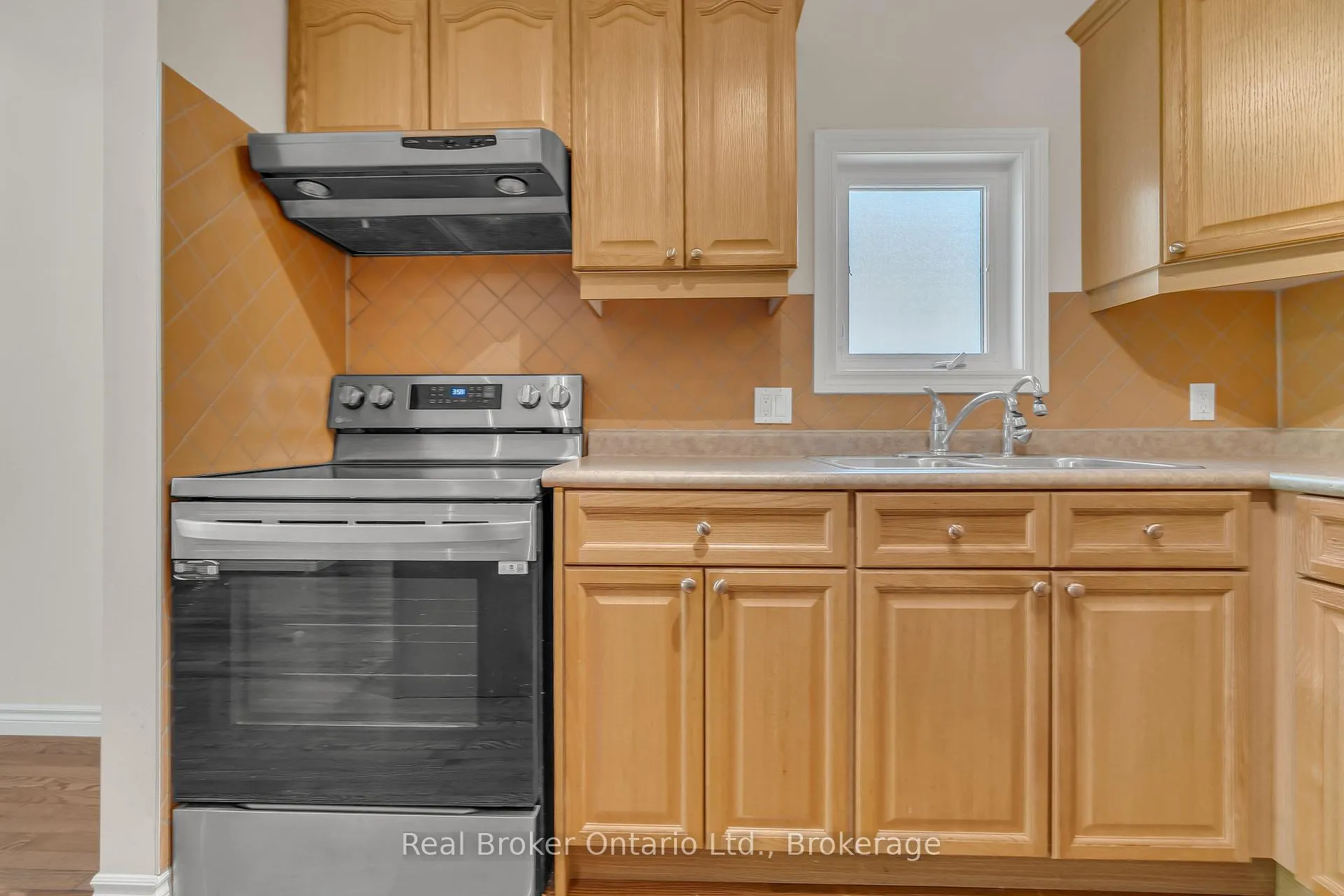 Photo 10 of Unit 002F, 350 Doon Valley Drive, Kitchener — HOMEH