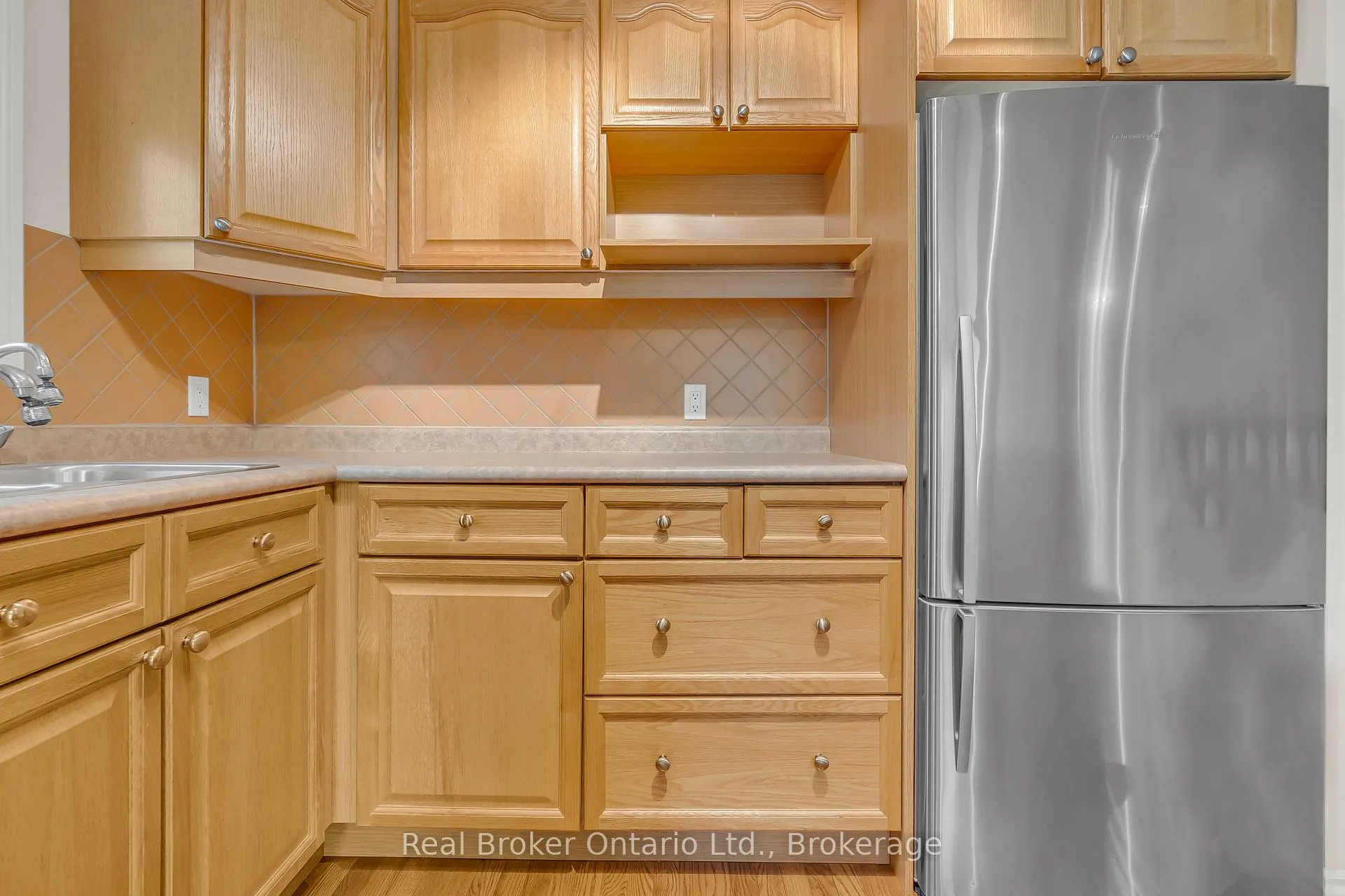 Photo 11 of Unit 002F, 350 Doon Valley Drive, Kitchener — HOMEH