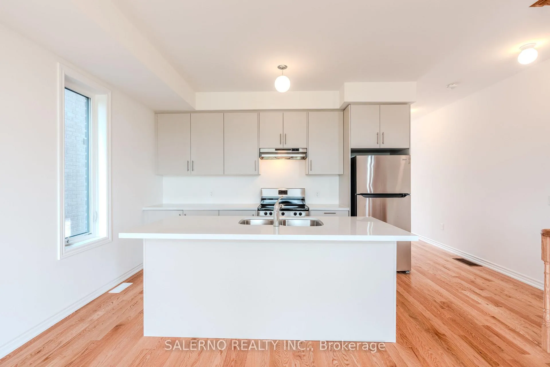 Photo 13 of 73 Divadale Road, Vaughan, Elder Mills — HOMEH