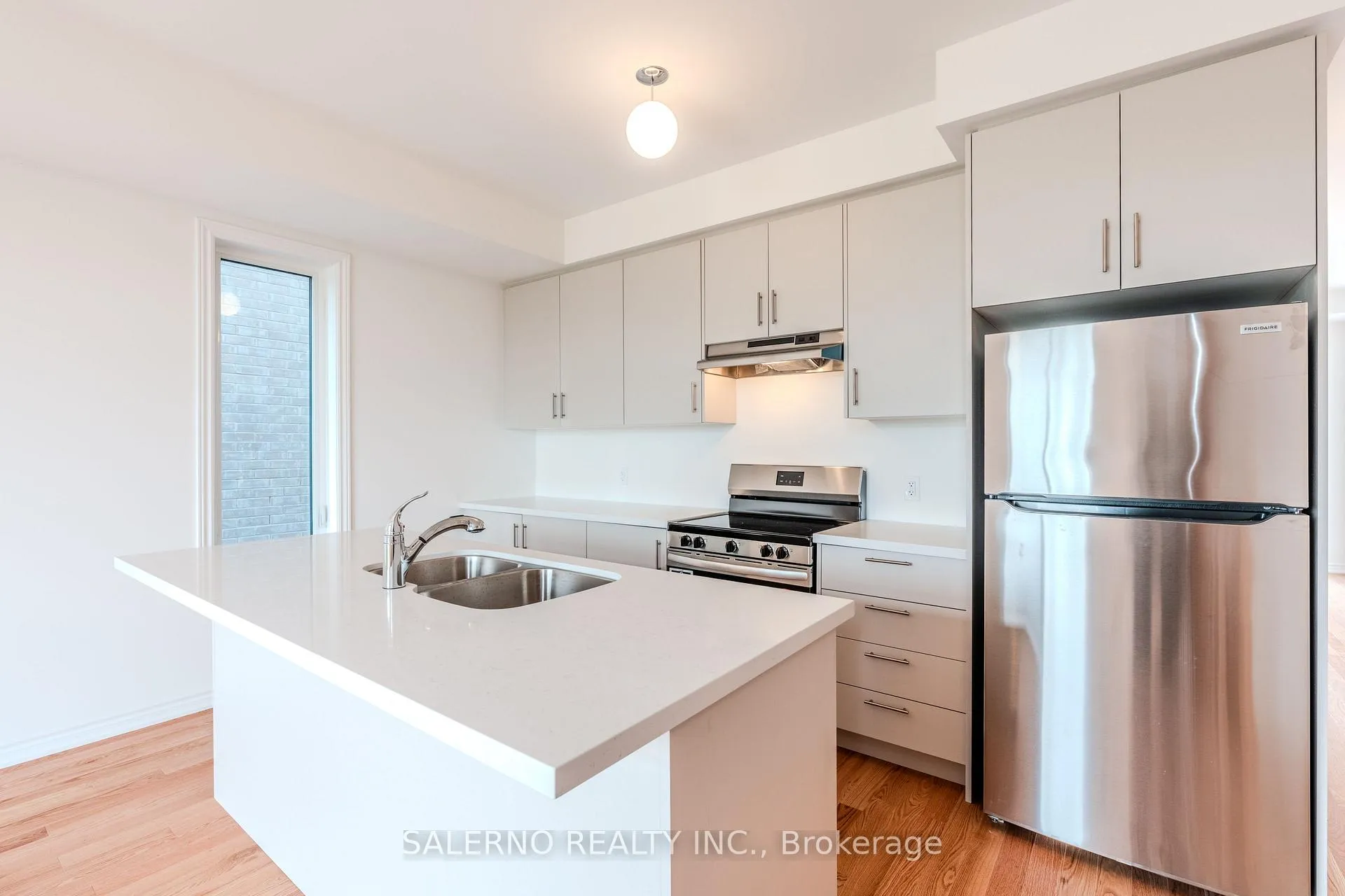 Photo 14 of 73 Divadale Road, Vaughan, Elder Mills — HOMEH