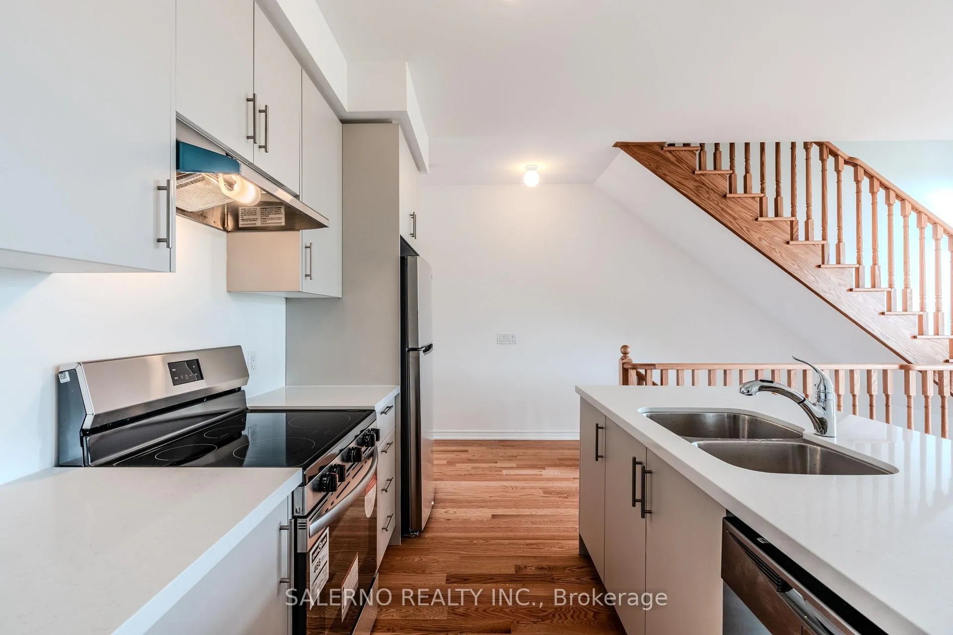Photo 16 of 73 Divadale Road, Vaughan, Elder Mills — HOMEH