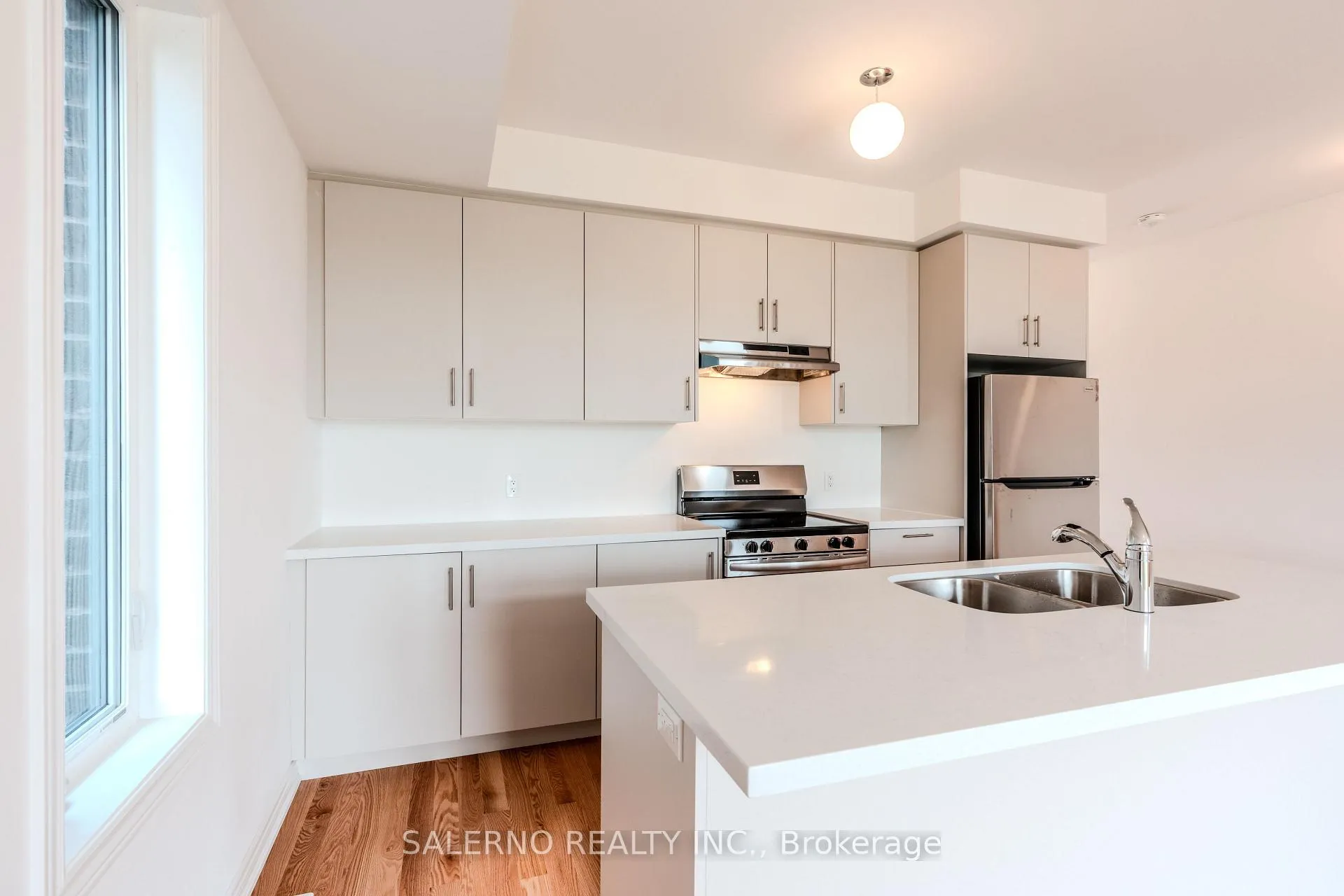 Photo 17 of 73 Divadale Road, Vaughan, Elder Mills — HOMEH