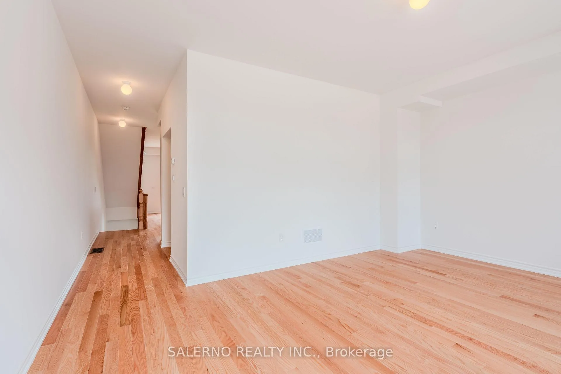 Photo 19 of 73 Divadale Road, Vaughan, Elder Mills — HOMEH