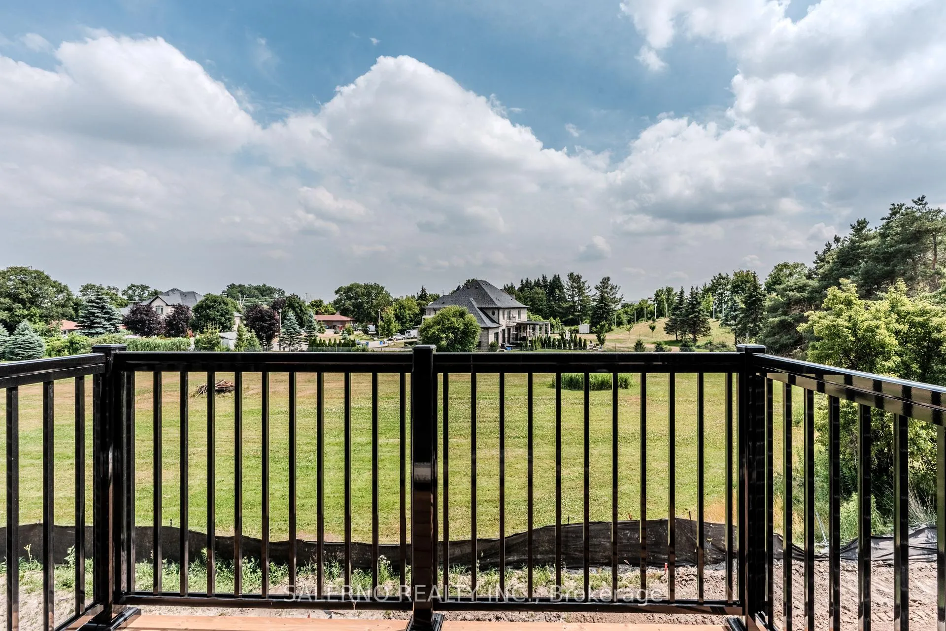 Photo 24 of 73 Divadale Road, Vaughan, Elder Mills — HOMEH