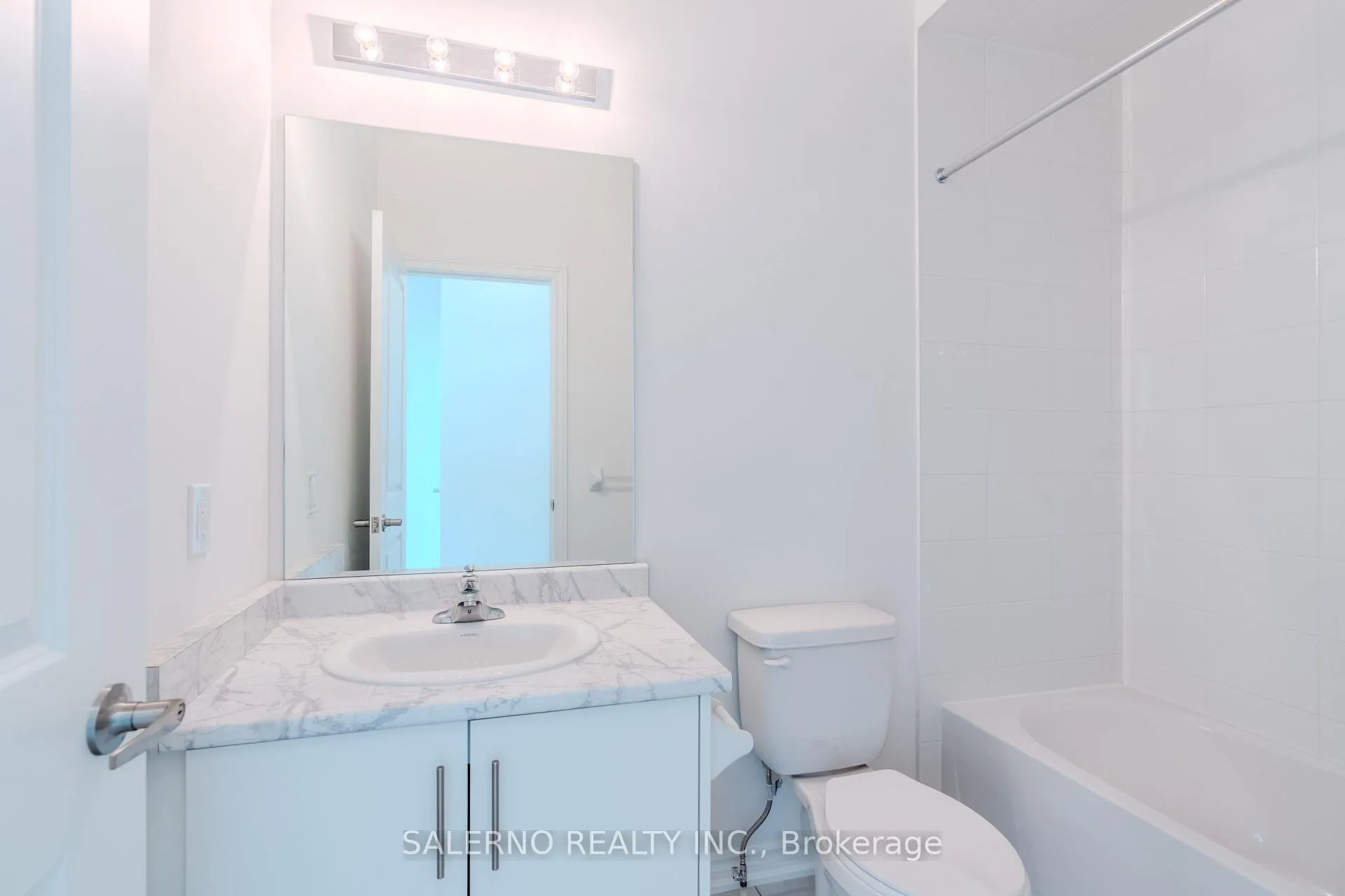 Photo 31 of 73 Divadale Road, Vaughan, Elder Mills — HOMEH
