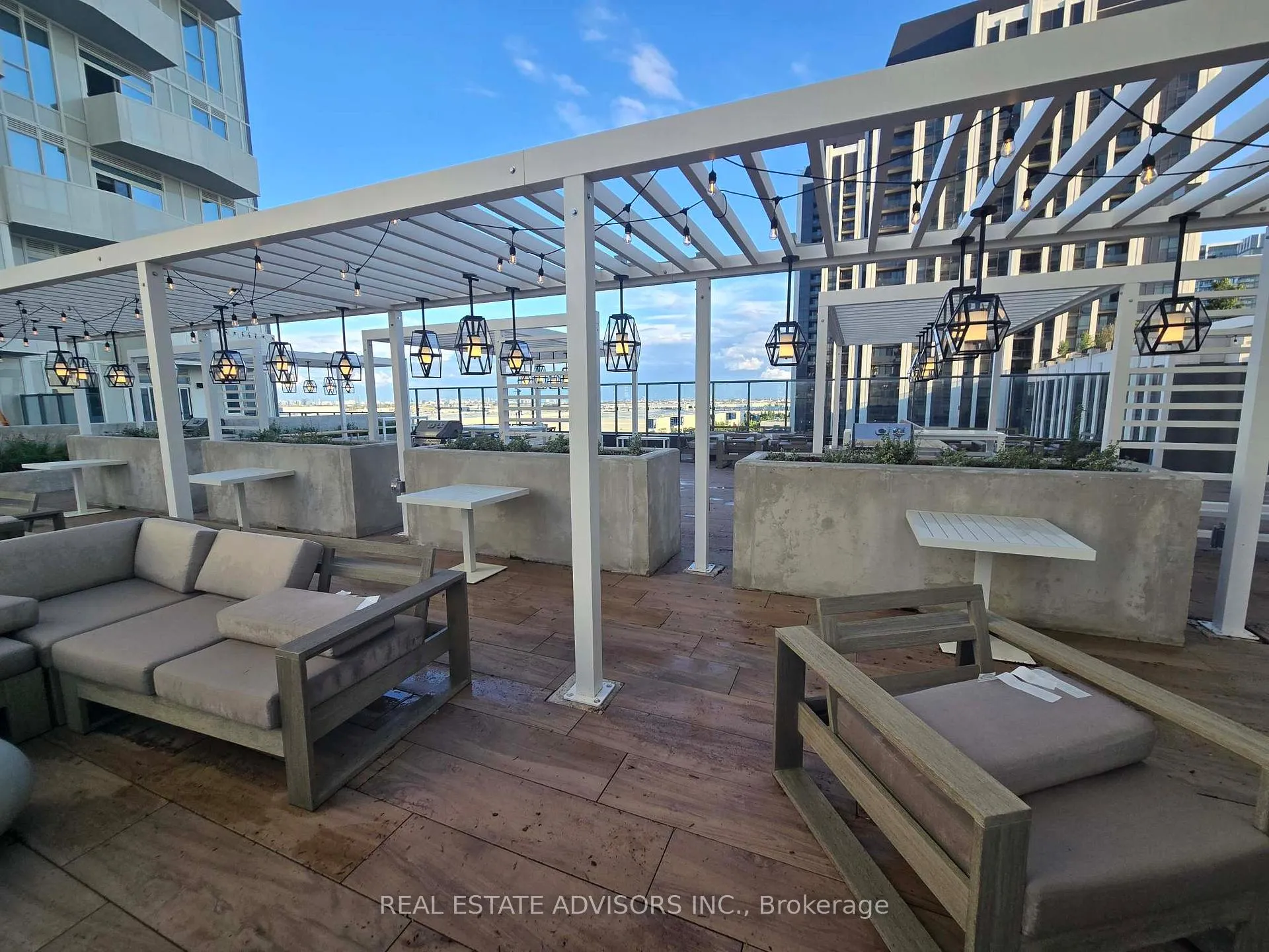 Photo 15 of Unit 1724, 498 Caldari Road, Vaughan, Concord — HOMEH