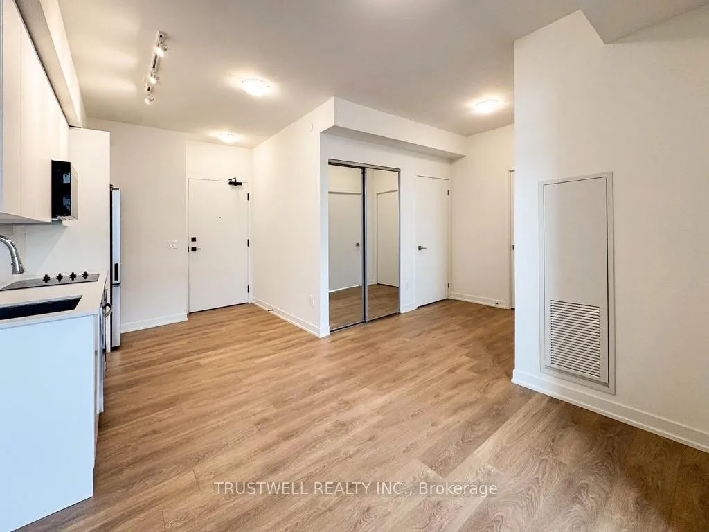 Photo 9 of Unit 1819, 10 Abeja Street, Vaughan, Concord — HOMEH