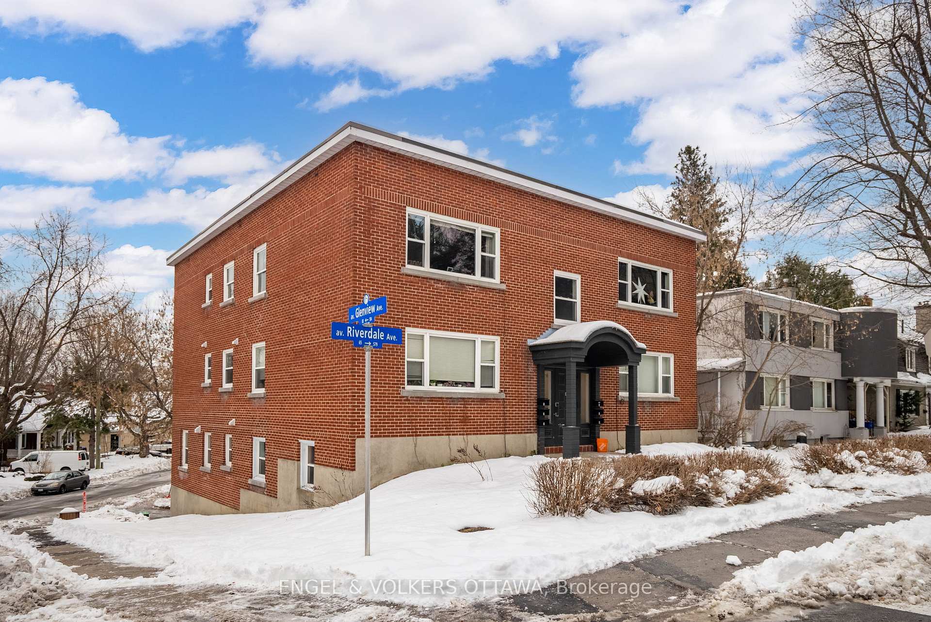 Front of Unit 2, 65 Riverdale Avenue
