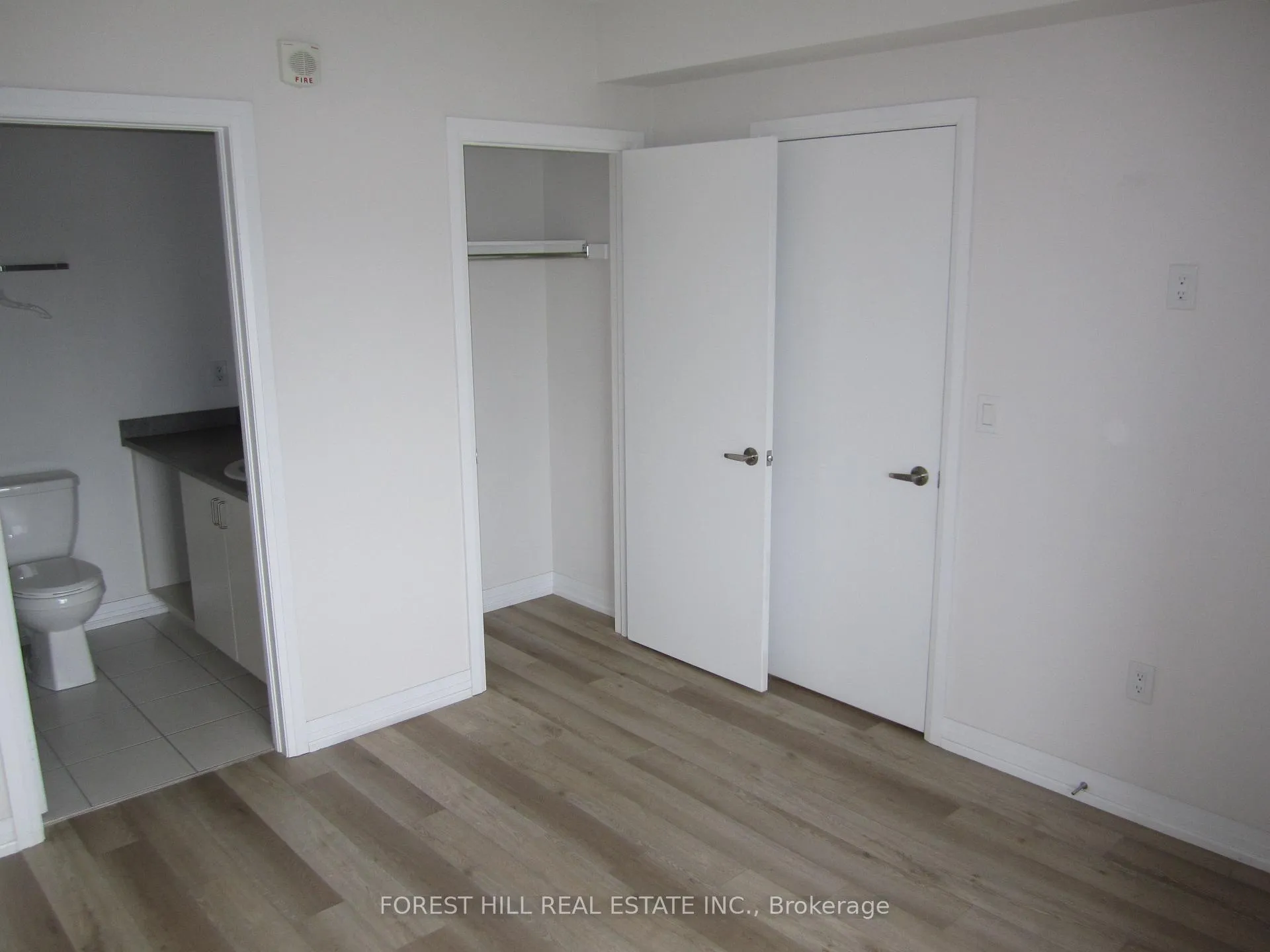 Photo 5 of Unit 207, 8010 Kipling Avenue, Vaughan, West Woodbridge — HOMEH