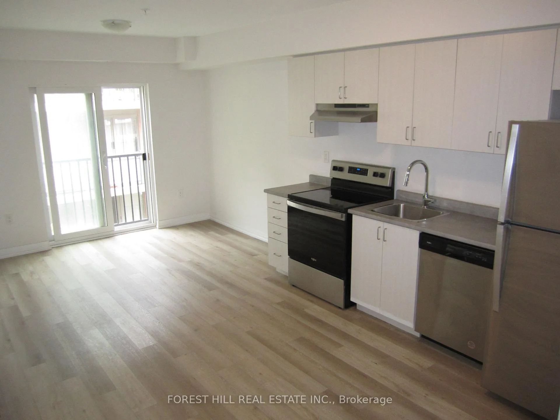 Photo 2 of Unit 314, 8010 Kipling Avenue, Vaughan, West Woodbridge — HOMEH