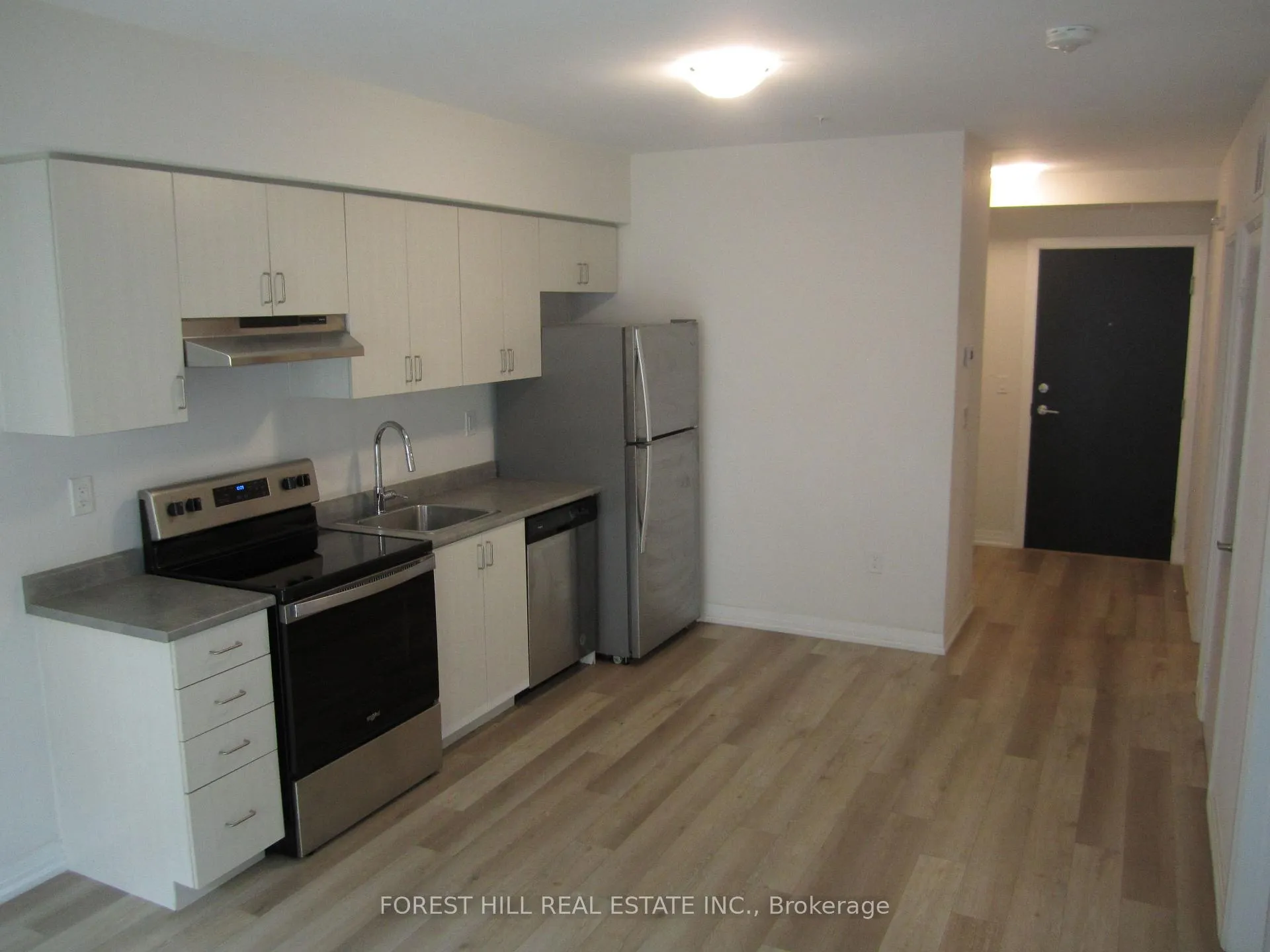 Photo 3 of Unit 314, 8010 Kipling Avenue, Vaughan, West Woodbridge — HOMEH