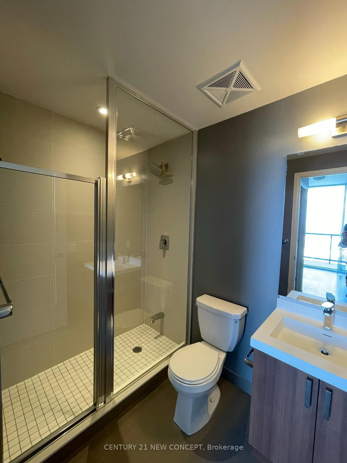 Photo 7 of Unit PH02, 7895 Jane Street, Vaughan, Concord — HOMEH
