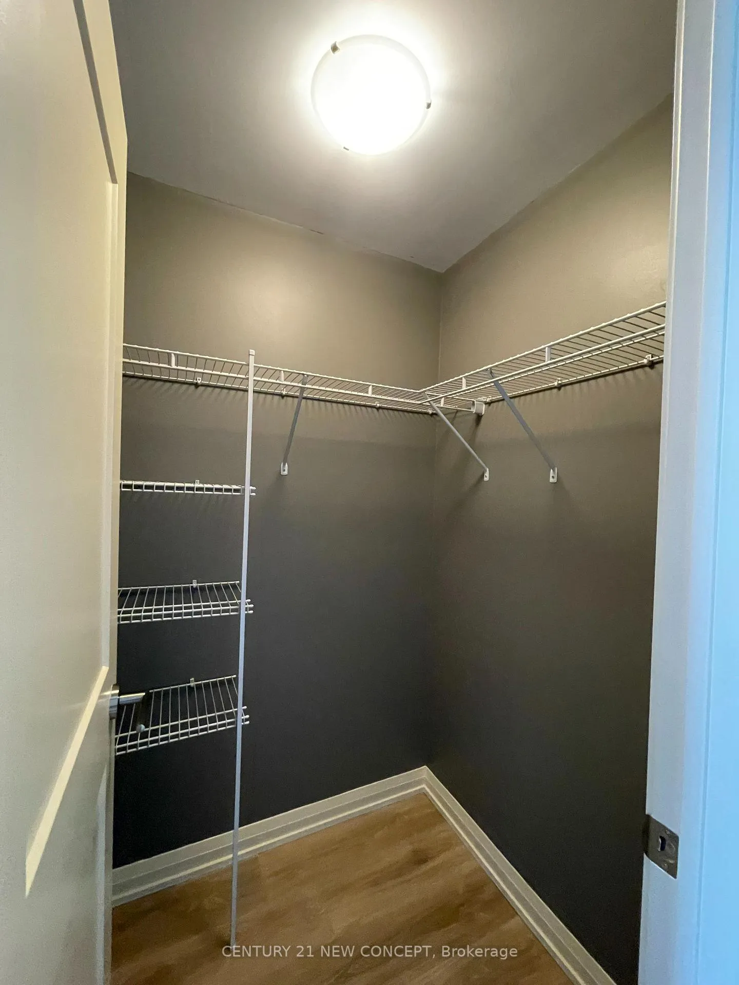 Photo 8 of Unit PH02, 7895 Jane Street, Vaughan, Concord — HOMEH