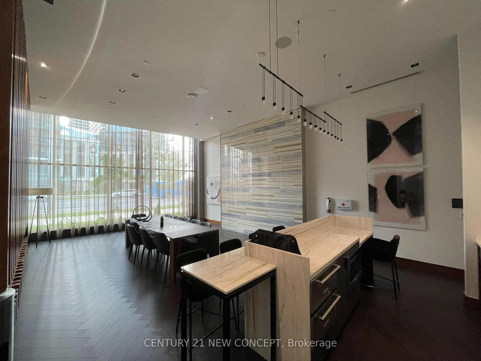 Photo 14 of Unit PH02, 7895 Jane Street, Vaughan, Concord — HOMEH