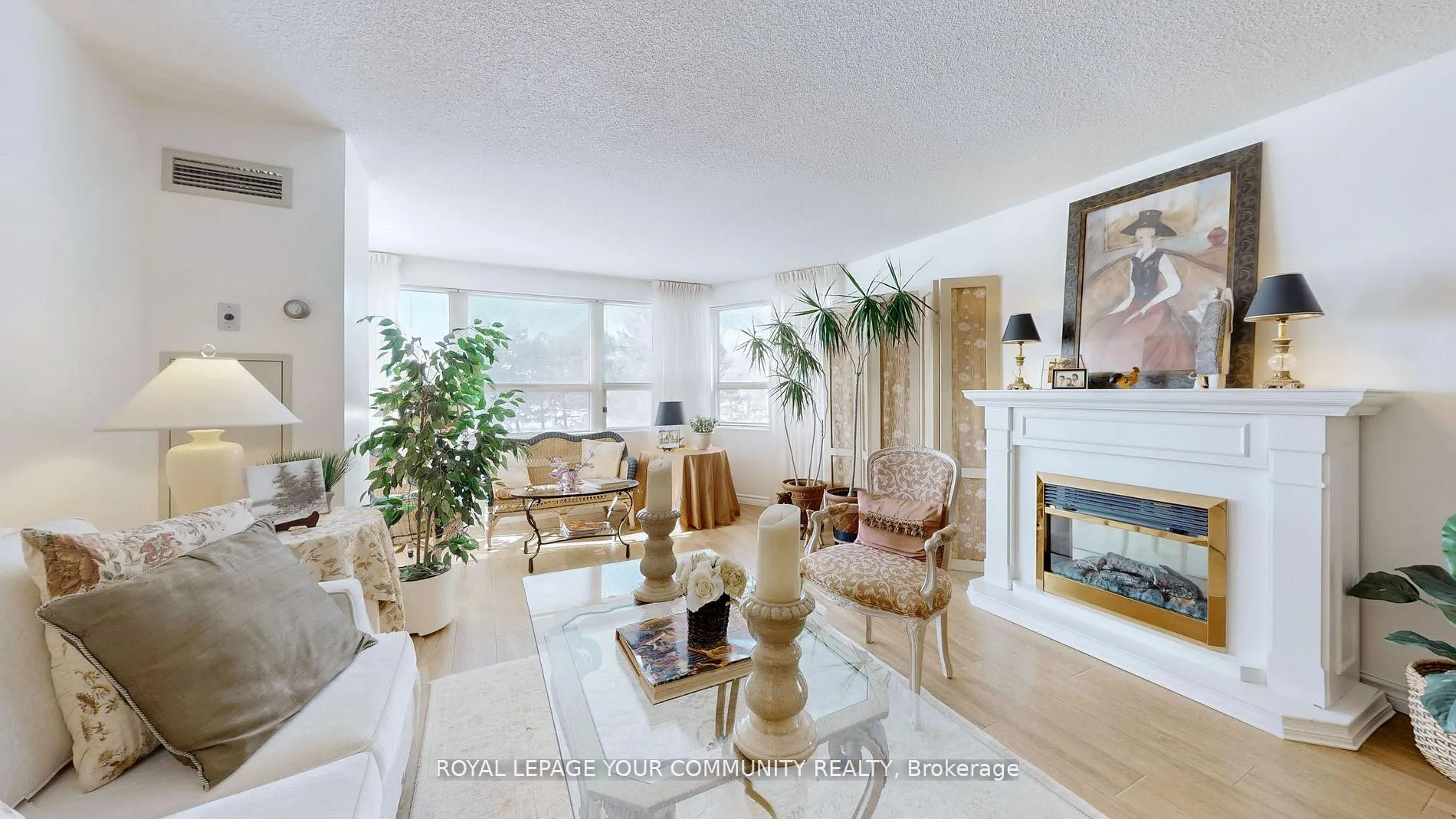 Photo 8 of Unit 304, 2 Raymerville Drive W, Markham, Raymerville — HOMEH