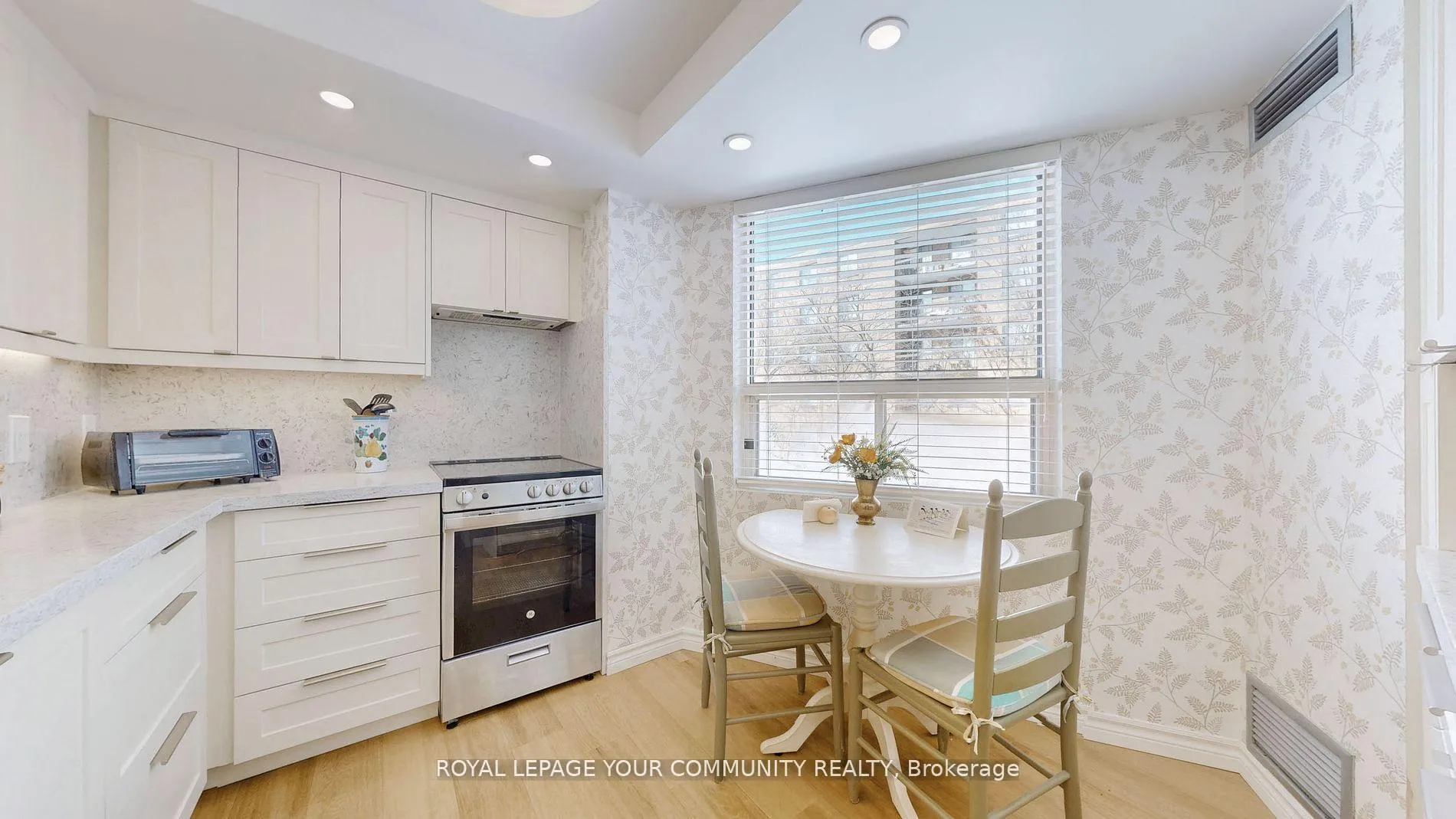 Photo 16 of Unit 304, 2 Raymerville Drive W, Markham, Raymerville — HOMEH