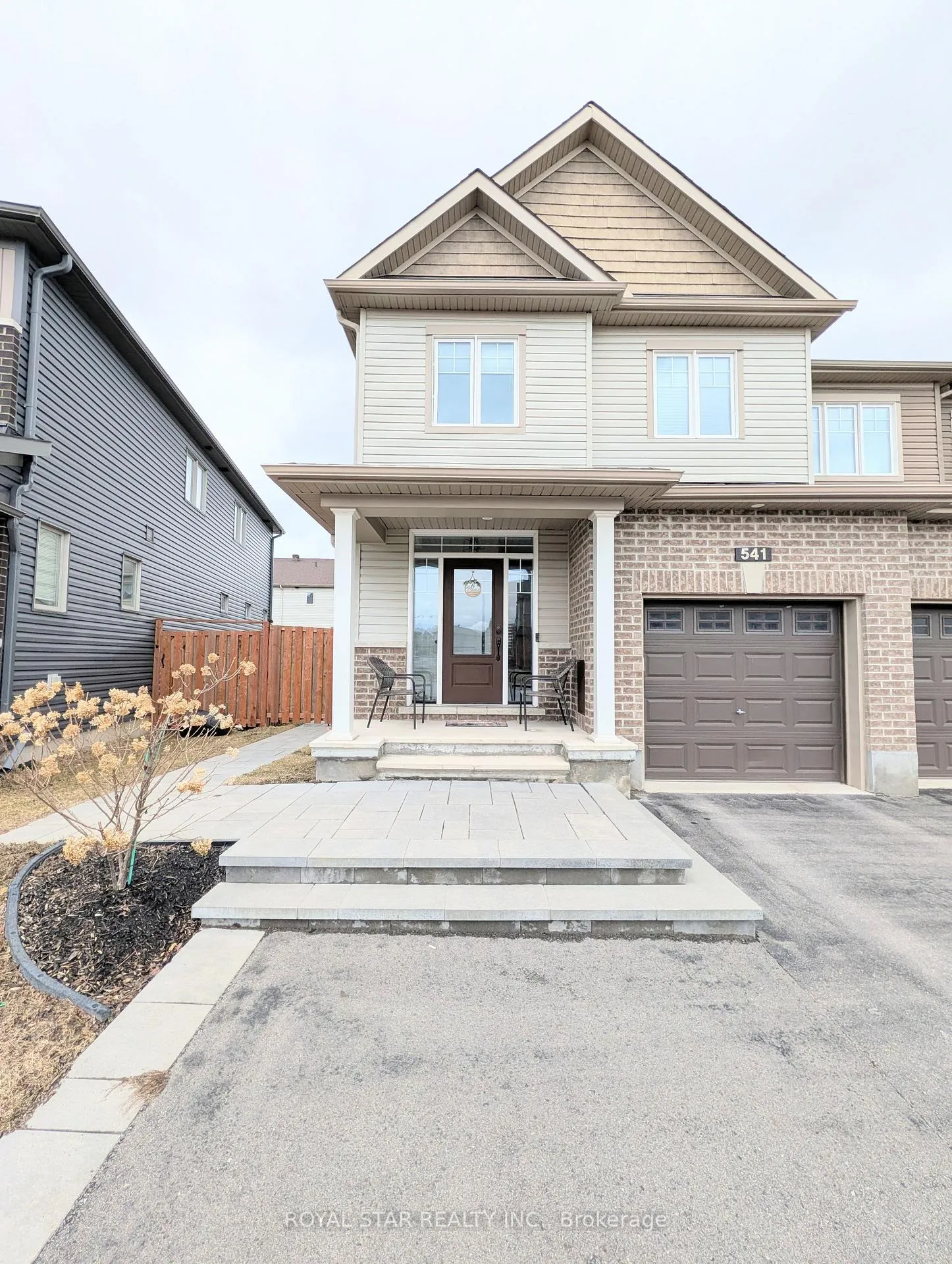 Photo 2 of 541 Hyssop Street, Ottawa, Avalon West — HOMEH