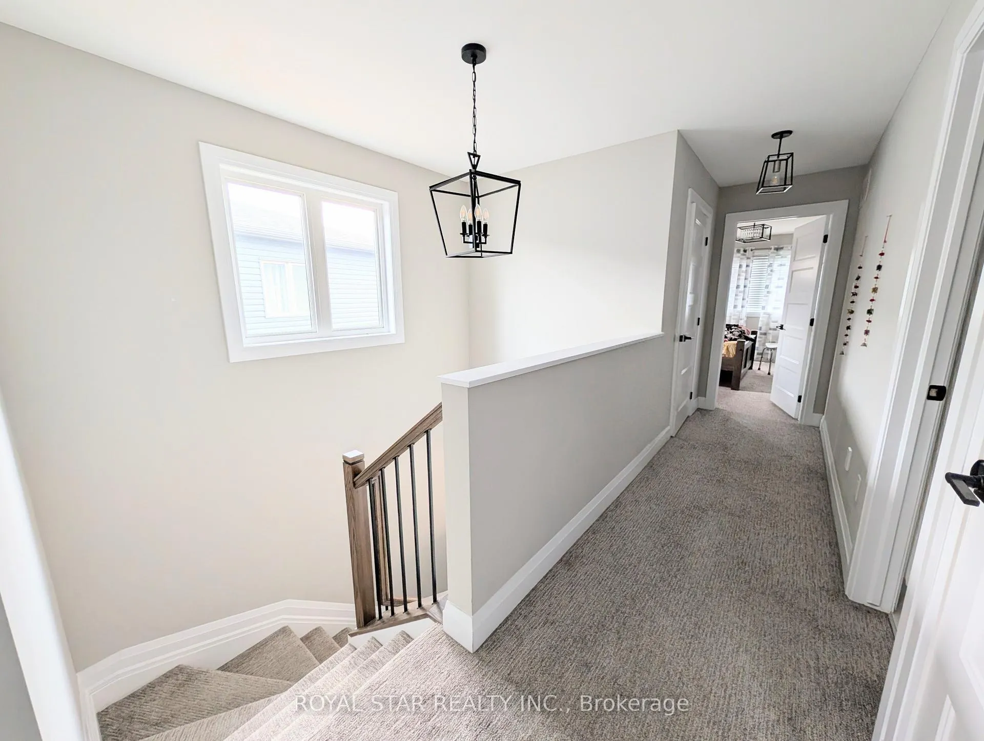Photo 13 of 541 Hyssop Street, Ottawa, Avalon West — HOMEH