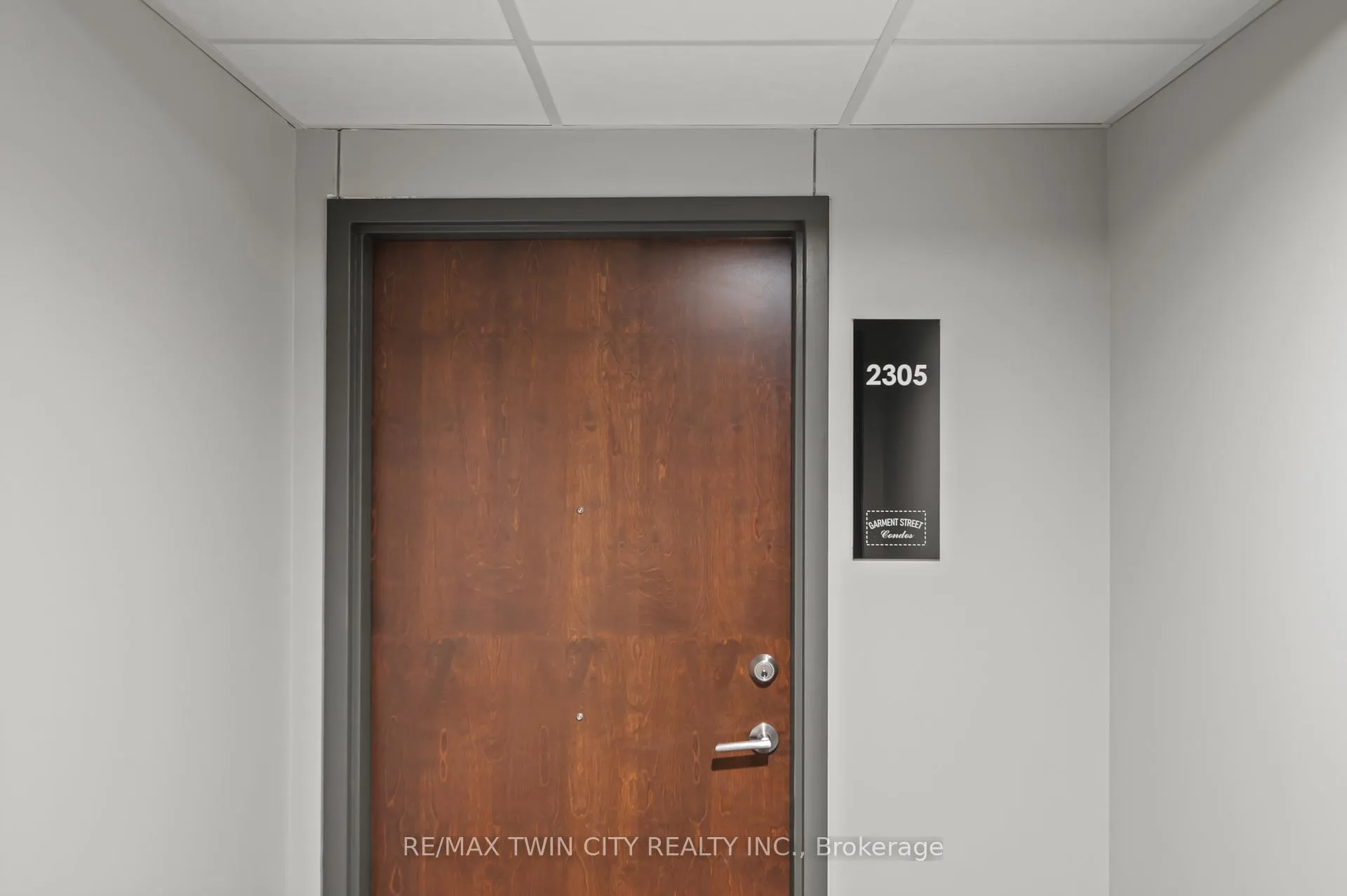 Photo 10 of Unit 2305, 108 Garment Street, Kitchener — HOMEH