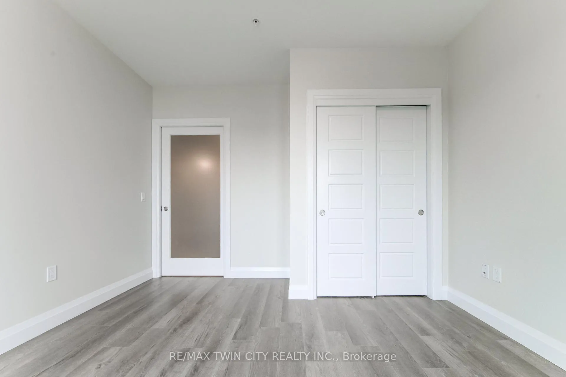 Photo 18 of Unit 303, 5 Wake Robin Drive, Kitchener — HOMEH