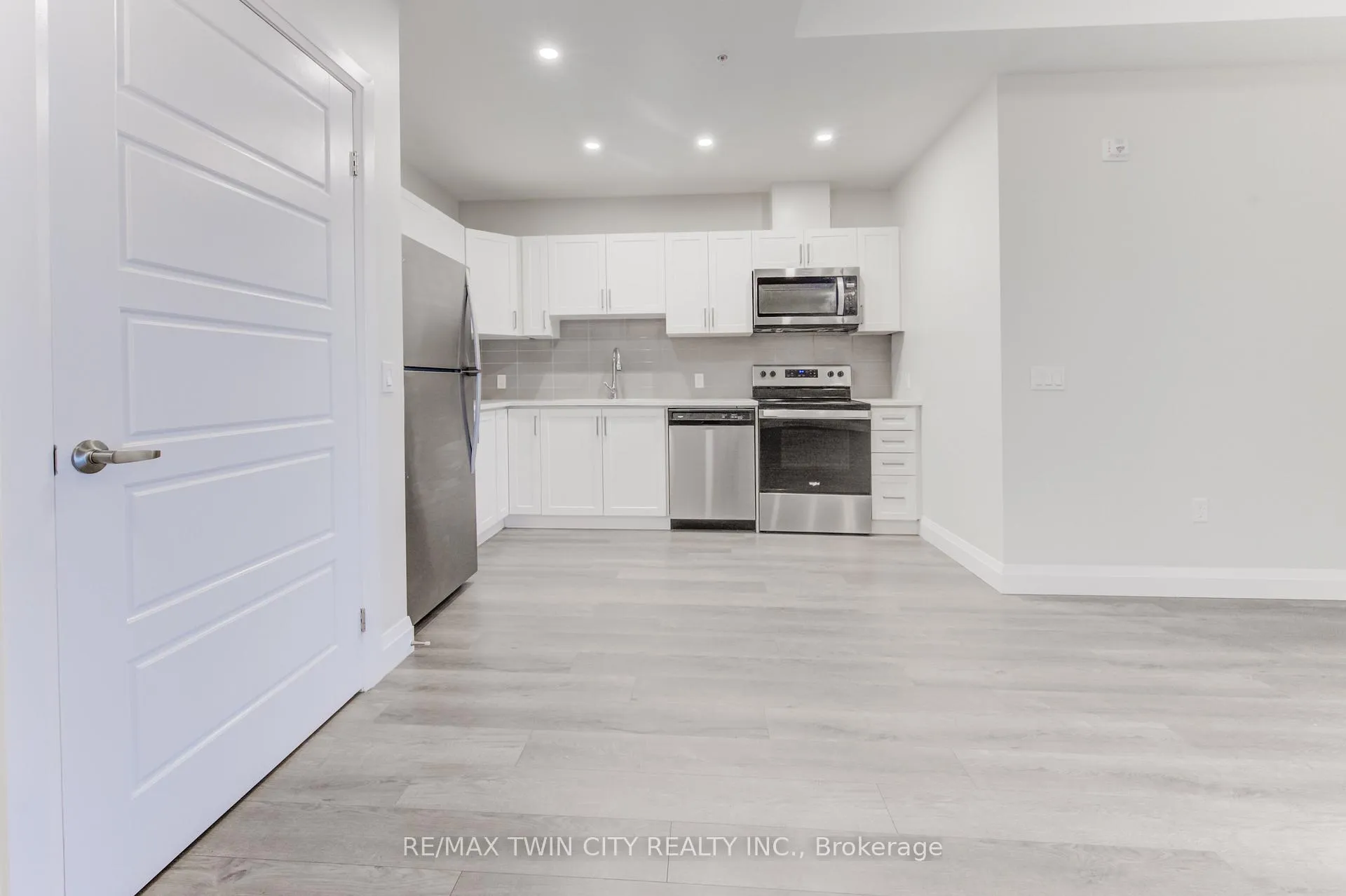 Photo 21 of Unit 303, 5 Wake Robin Drive, Kitchener — HOMEH