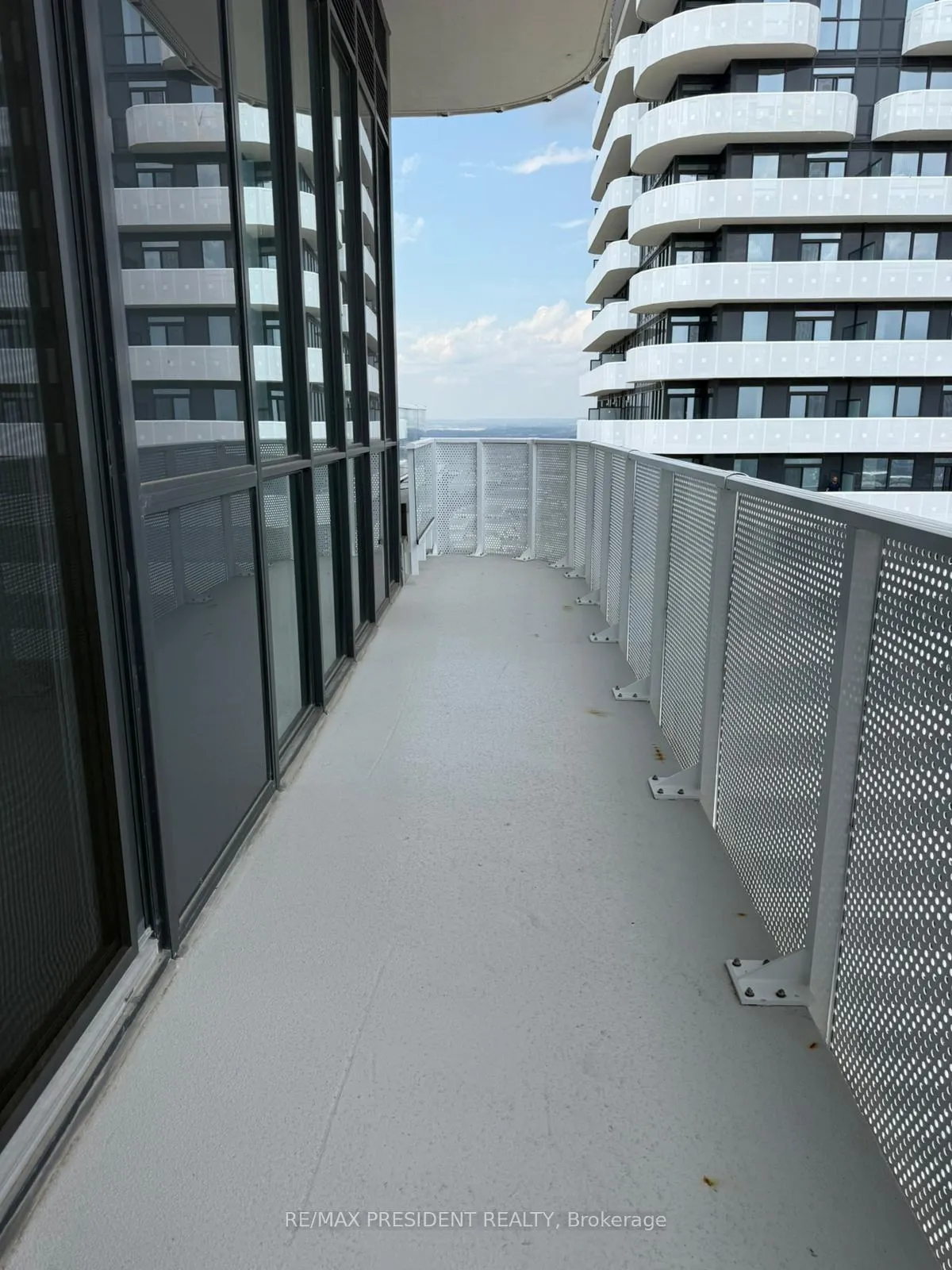 Photo 10 of Unit PH 110, 195 Commerce Street, Vaughan, Vaughan Corporate Centre — HOMEH