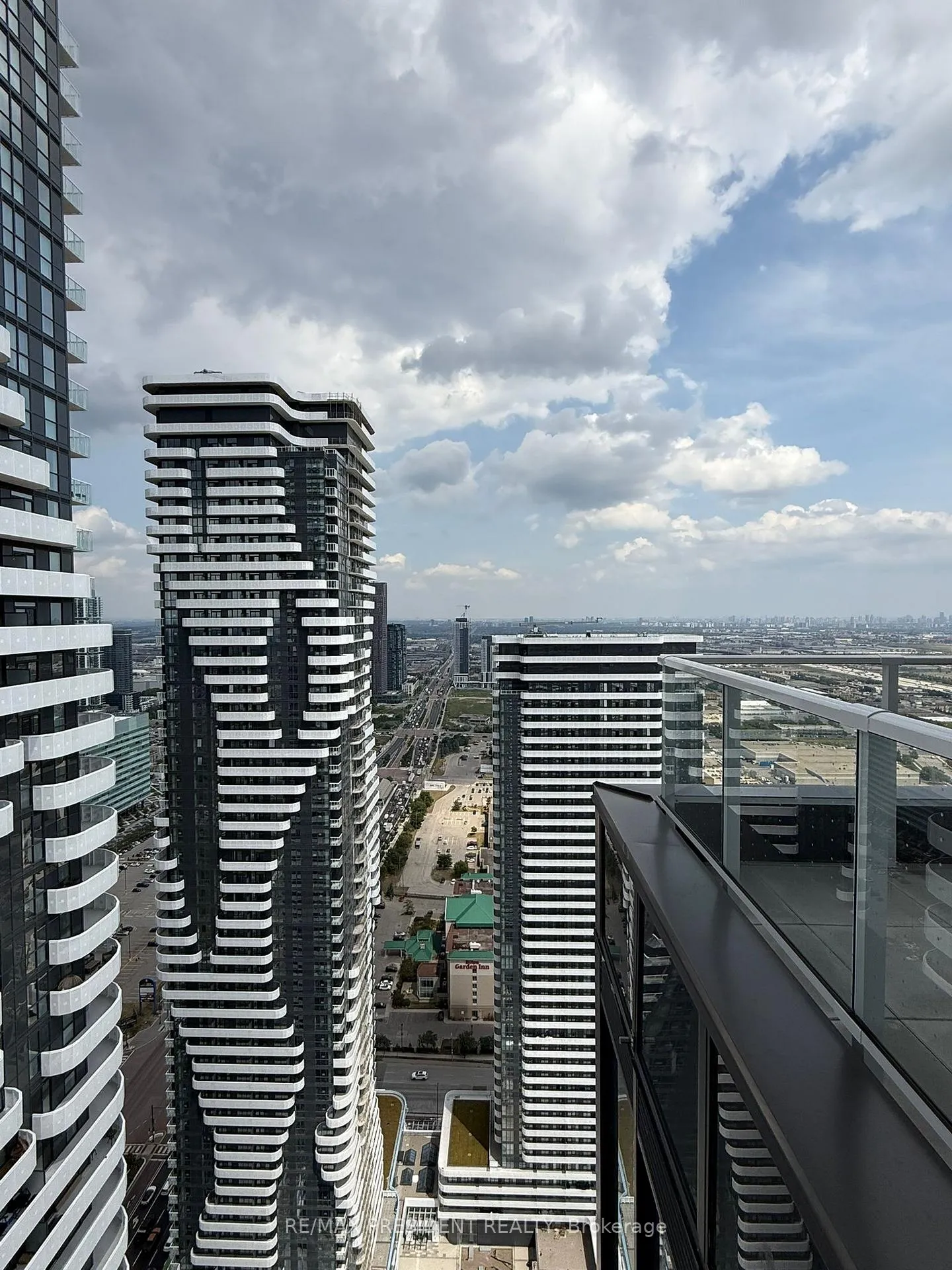 Photo 15 of Unit PH 110, 195 Commerce Street, Vaughan, Vaughan Corporate Centre — HOMEH