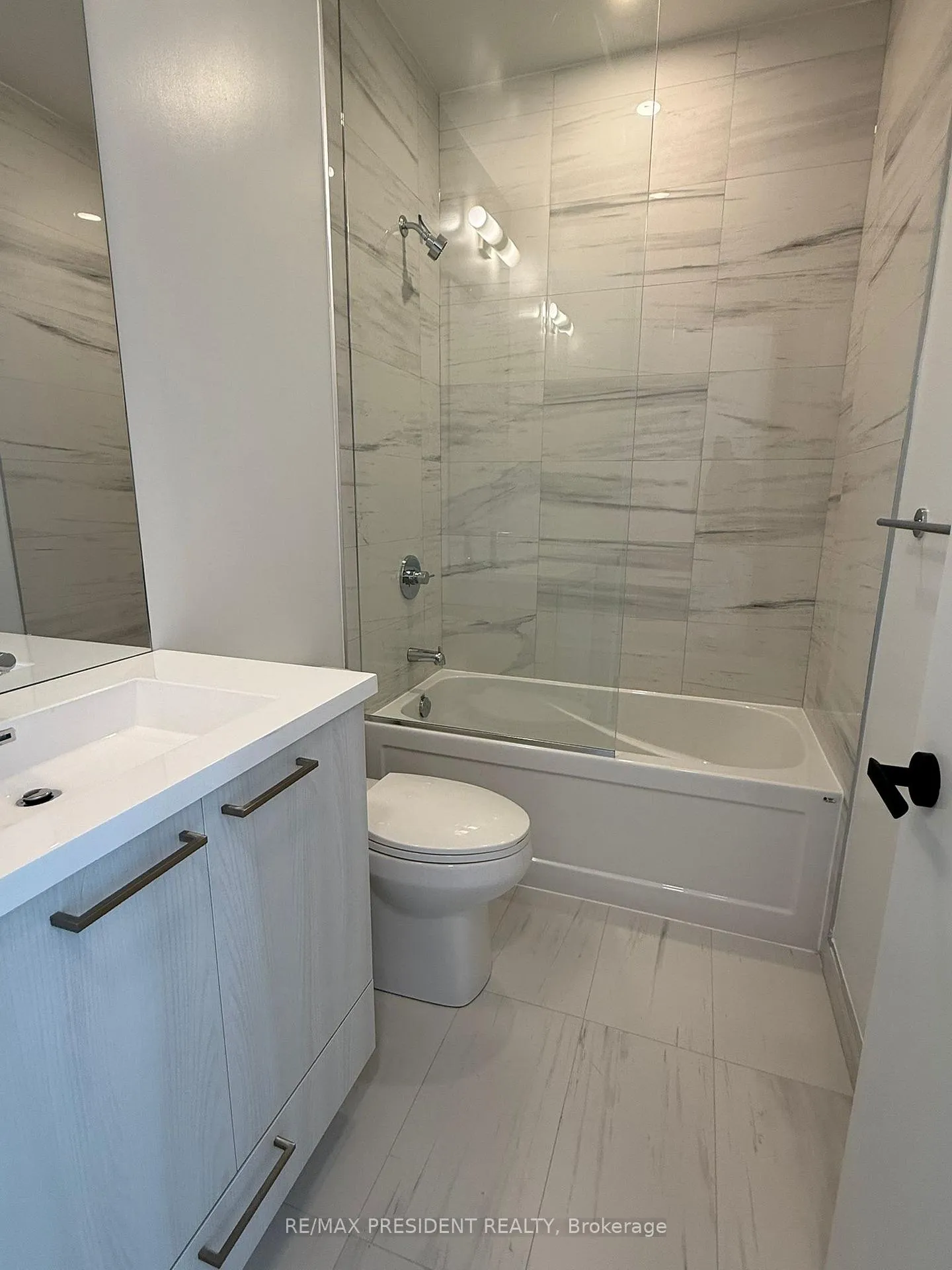 Photo 24 of Unit PH 110, 195 Commerce Street, Vaughan, Vaughan Corporate Centre — HOMEH