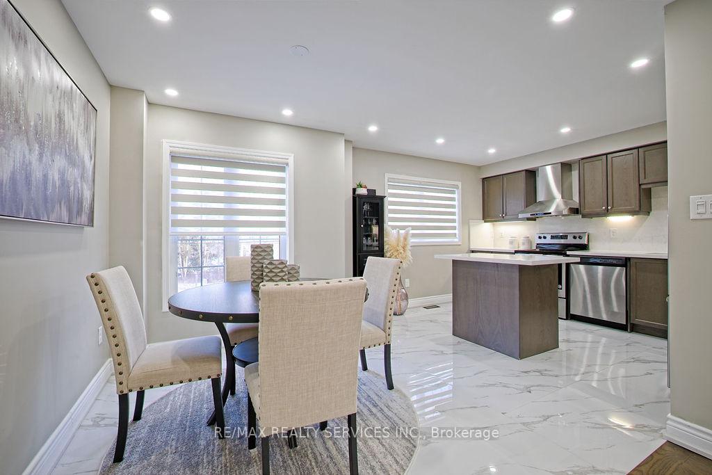 Photo 15 of 808 Audley Road N, Ajax, Central East — HOMEH