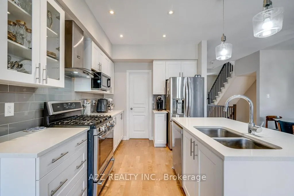 Photo 8 of 487 Markdale Terrace, Ottawa, Riverside South/Gloucester Glen — HOMEH