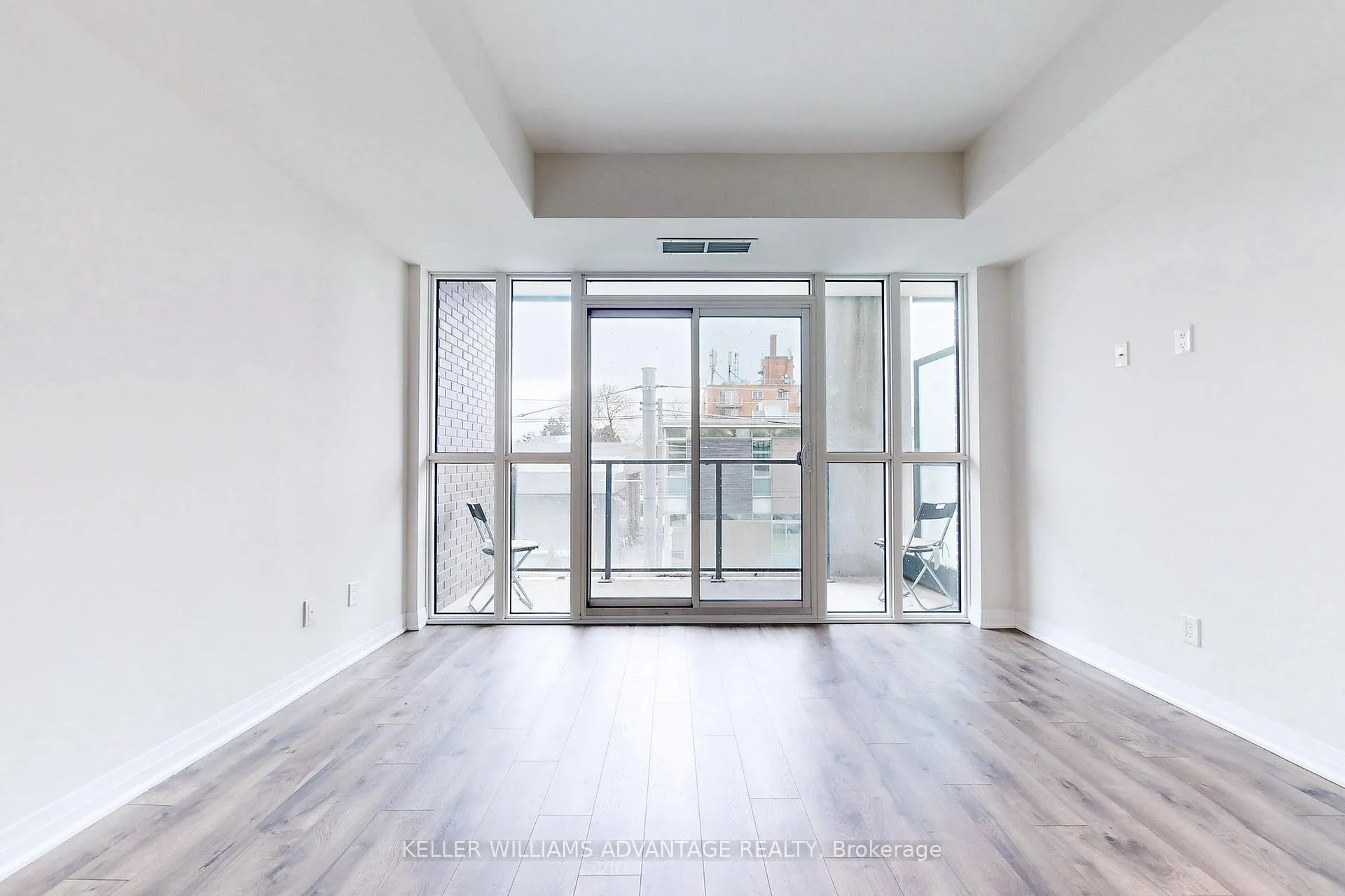Photo 6 of Unit 207, 1630 Queen Street E, Toronto, The Beaches — HOMEH