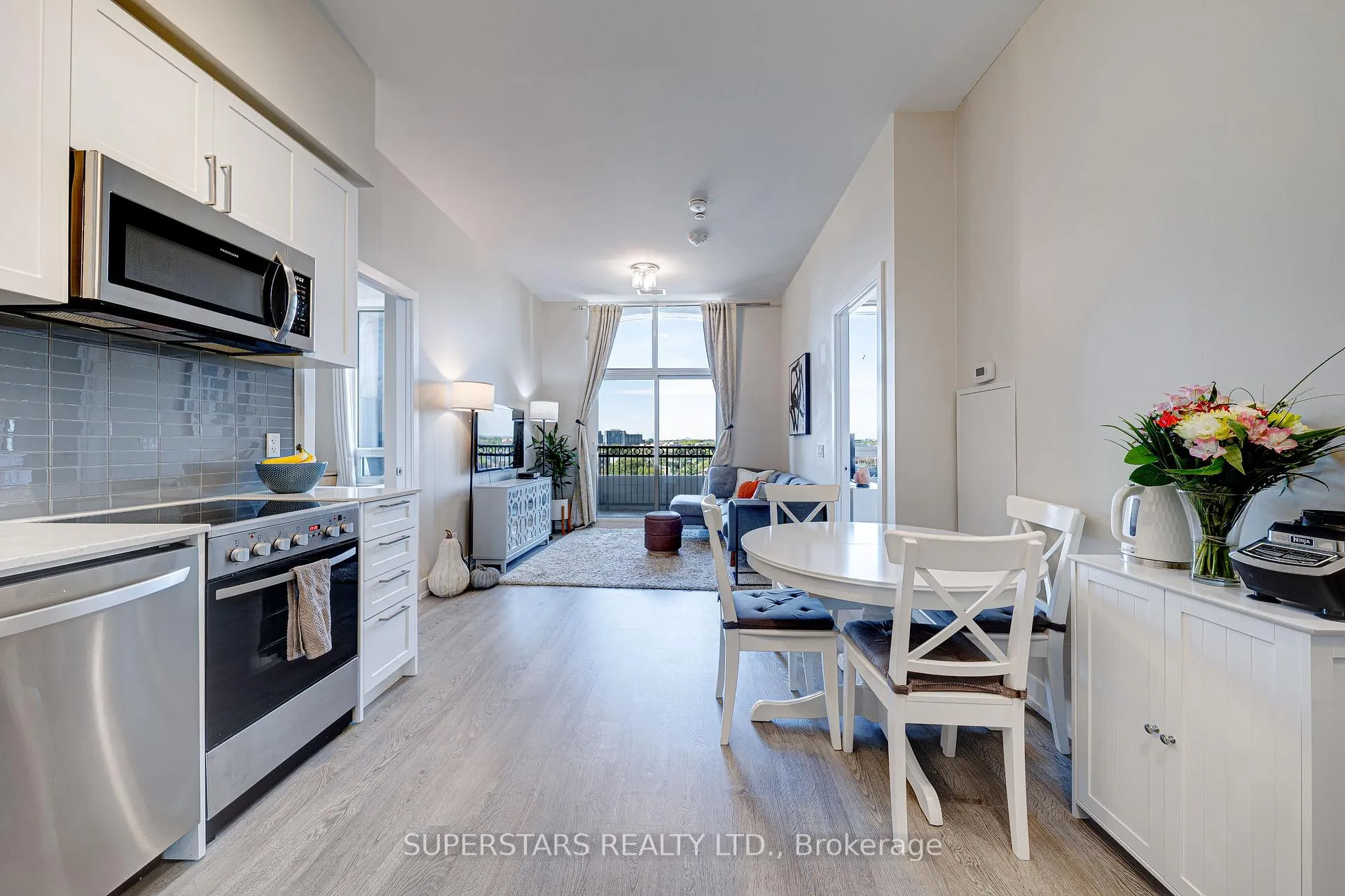 Photo 10 of Unit 916W, 268 Buchanan Drive, Markham, Unionville — HOMEH