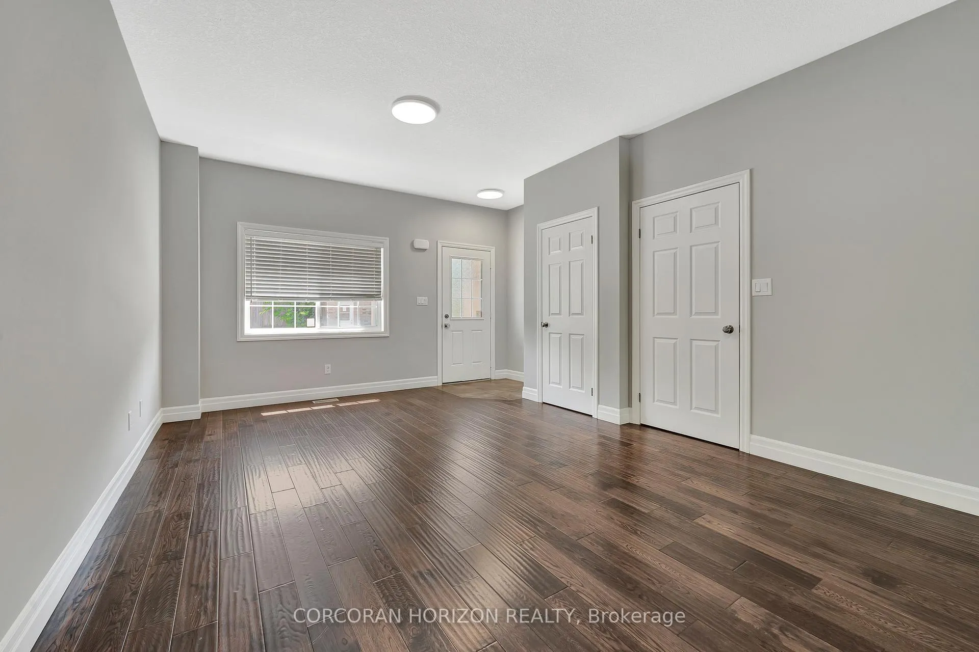 Photo 7 of Unit 15, 1180 Countrystone Drive, Kitchener — HOMEH