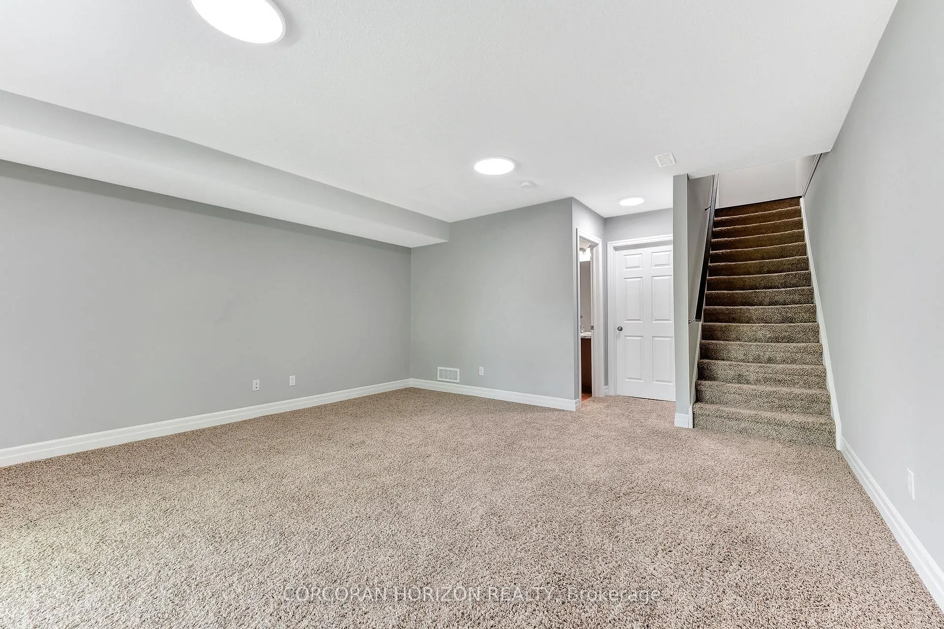 Photo 32 of Unit 15, 1180 Countrystone Drive, Kitchener — HOMEH