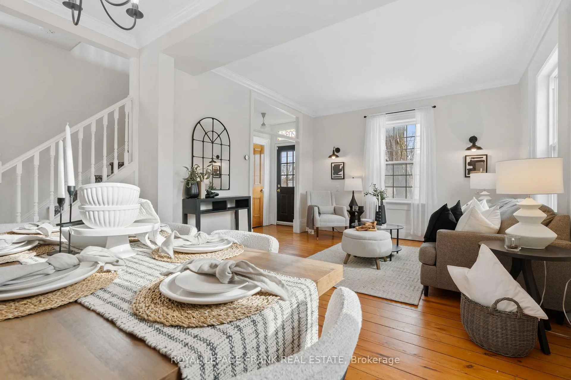 Photo 1 of 203 Brock Street W, Uxbridge — HOMEH