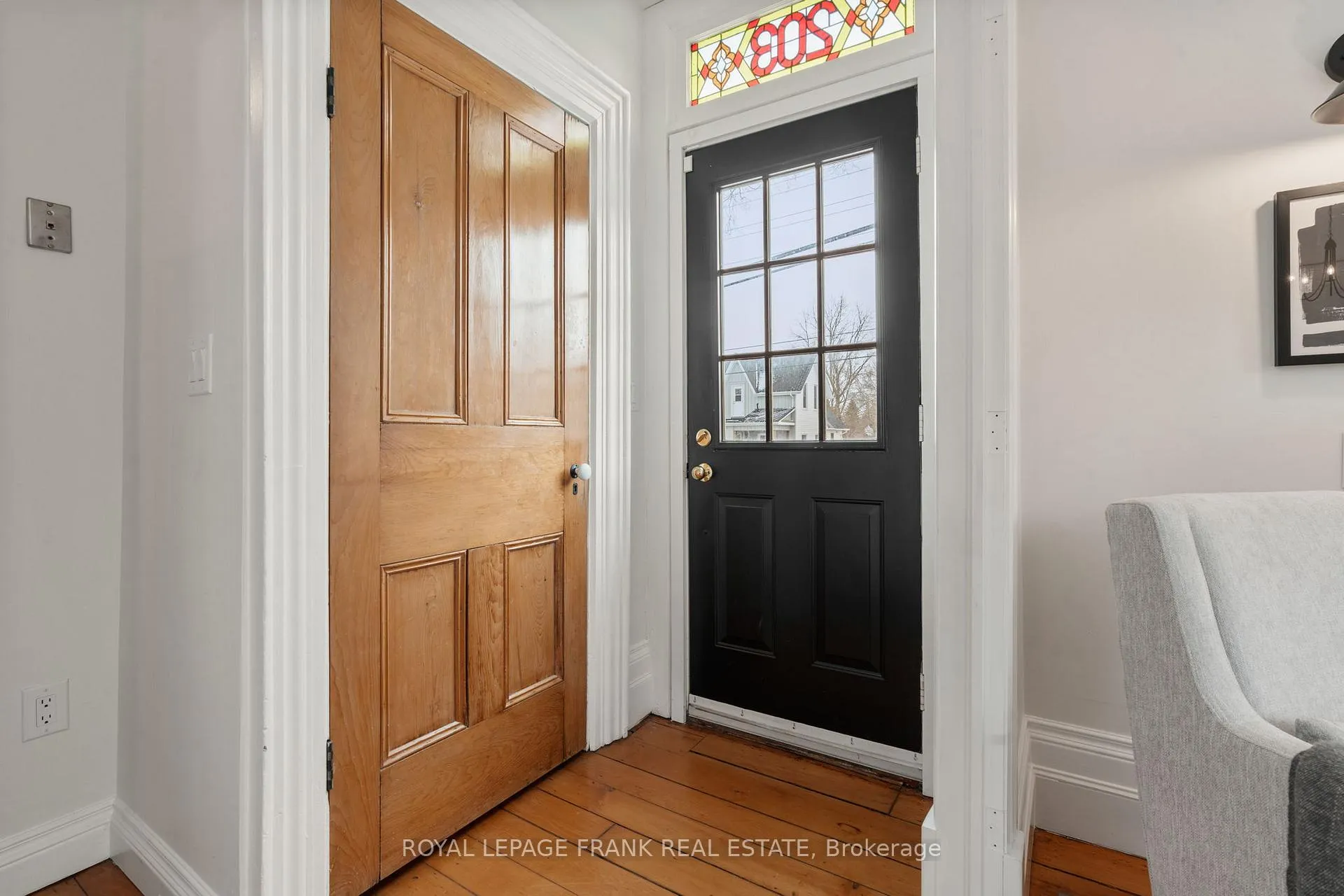 Photo 6 of 203 Brock Street W, Uxbridge — HOMEH