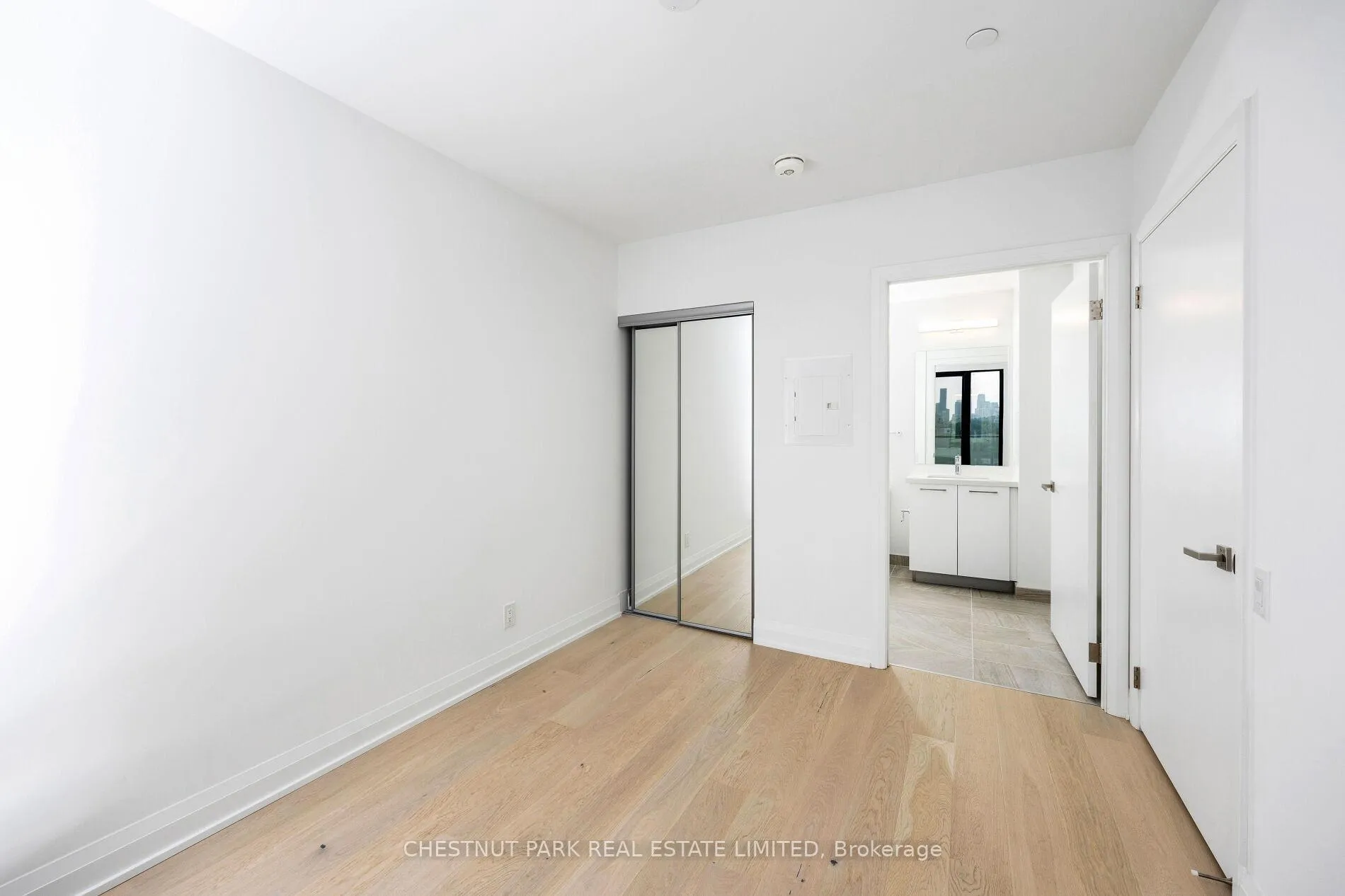 Photo 11 of Unit 805, 33 Frederick Todd Way, Toronto, Leaside — HOMEH