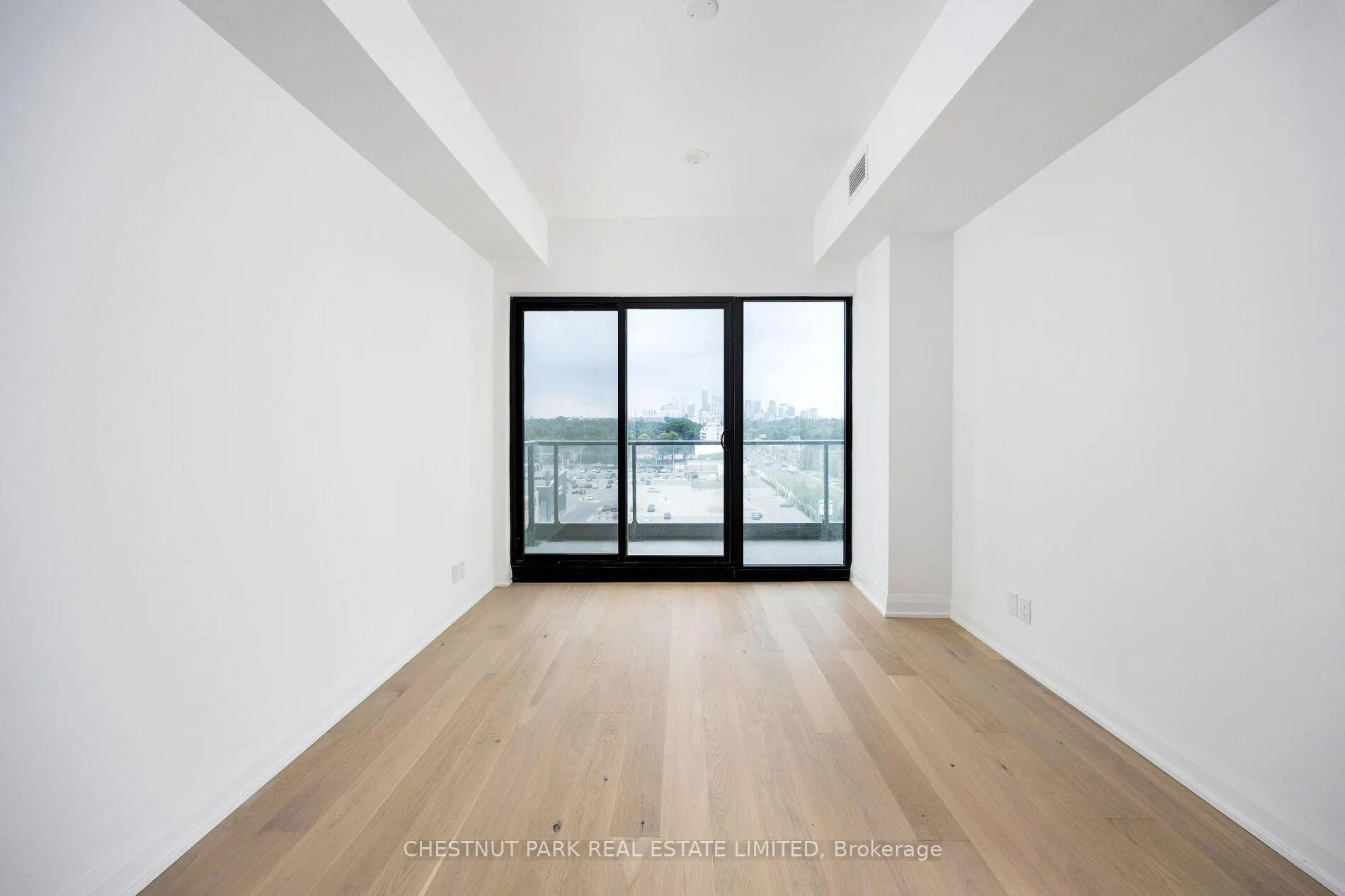 Photo 14 of Unit 805, 33 Frederick Todd Way, Toronto, Leaside — HOMEH