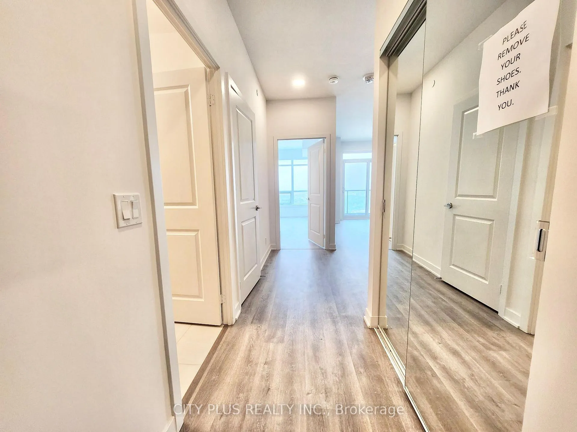Photo 15 of Unit B-2809, 50 Upper Mall Way, Vaughan, Brownridge — HOMEH