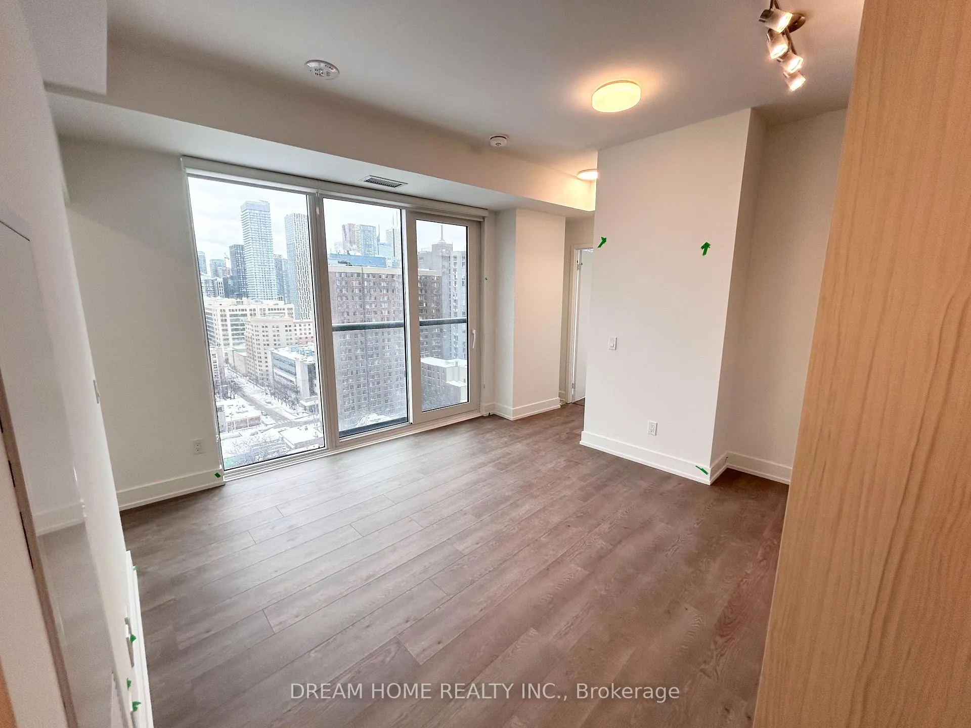 Photo 11 of Unit 1713, 308 Jarvis Street, Toronto, Church-Yonge Corridor — HOMEH